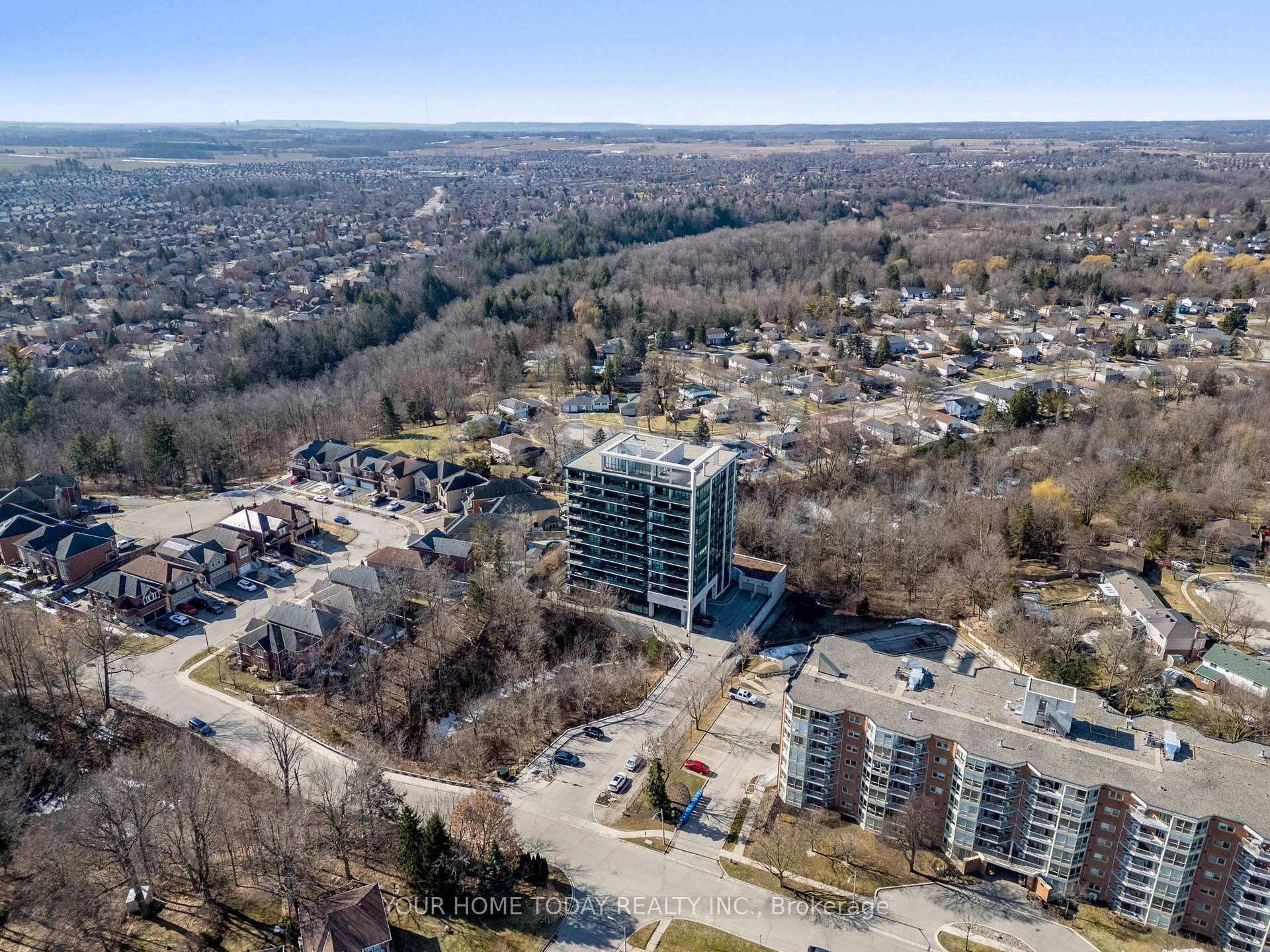 Photo 43 of Unit 1004, 50 Hall Road, Halton Hills, Georgetown — HOMEH