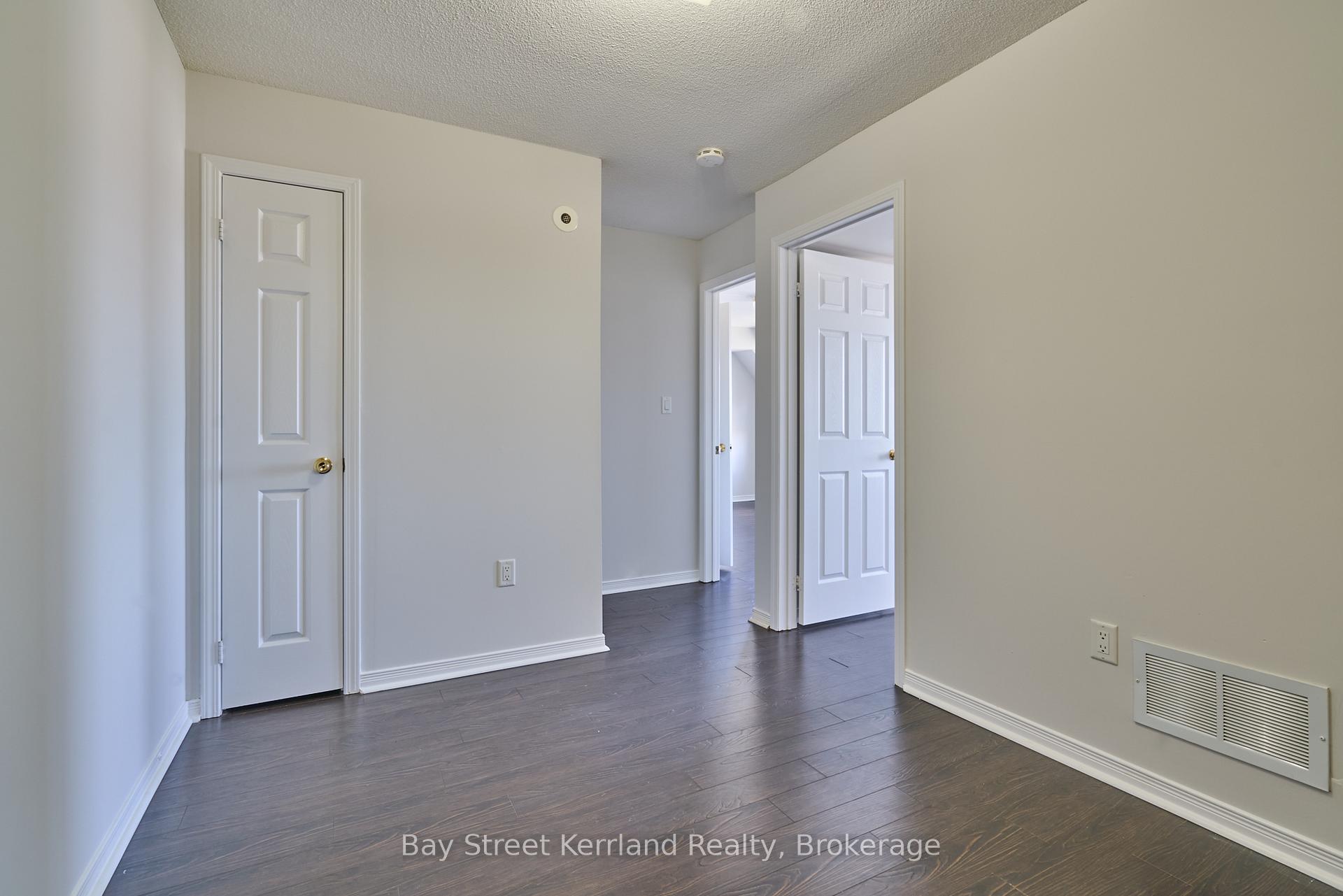 Photo 12 of Unit 21, 2105 Bur Oak Avenue, Markham, Greensborough — HOMEH