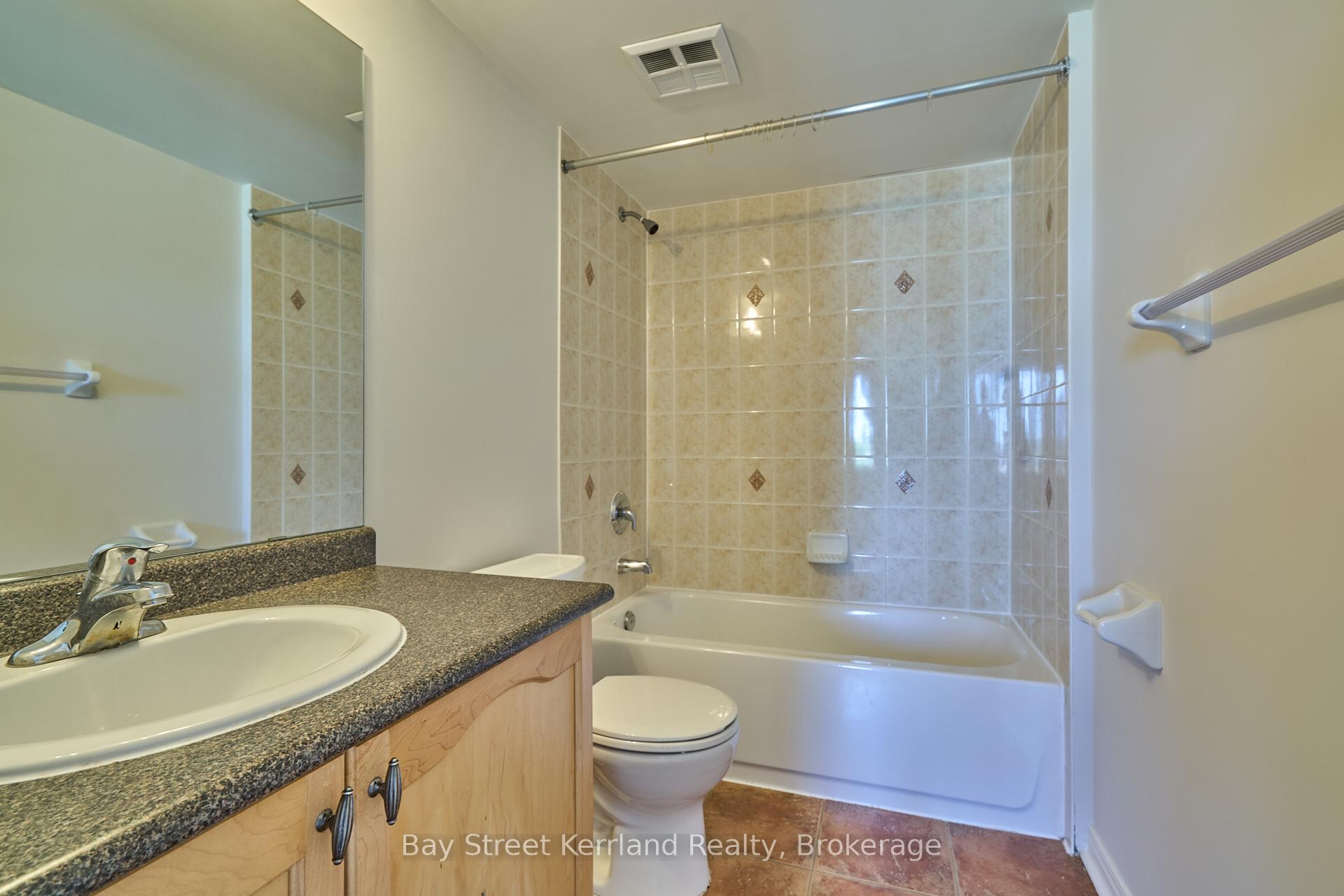 Photo 16 of Unit 21, 2105 Bur Oak Avenue, Markham, Greensborough — HOMEH