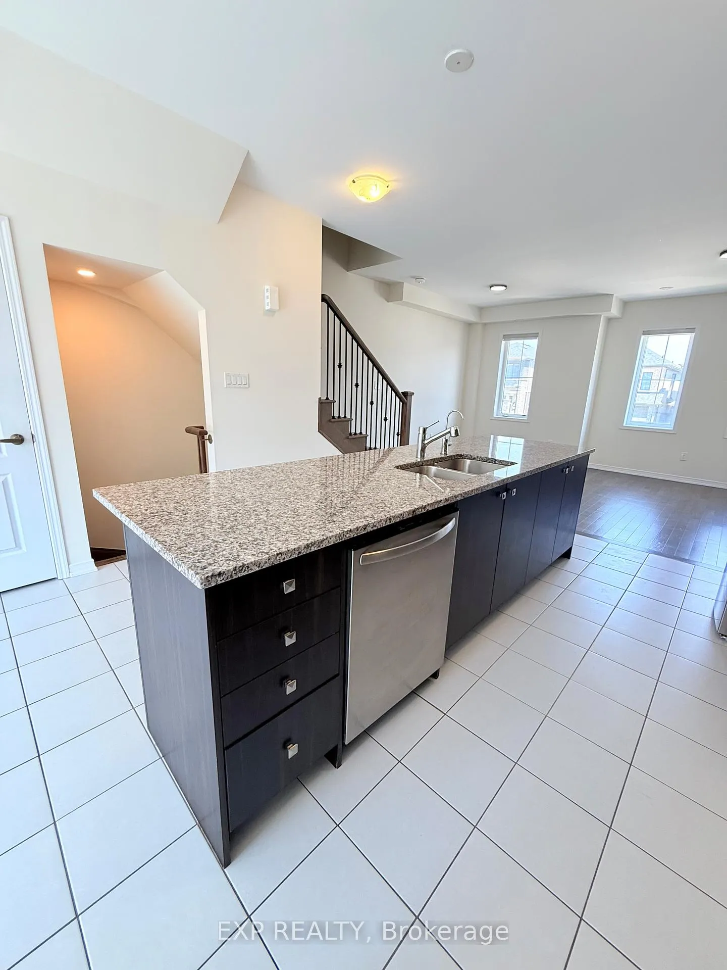 Photo 9 of 77 Holder Drive, Brant, Brantford Twp — HOMEH