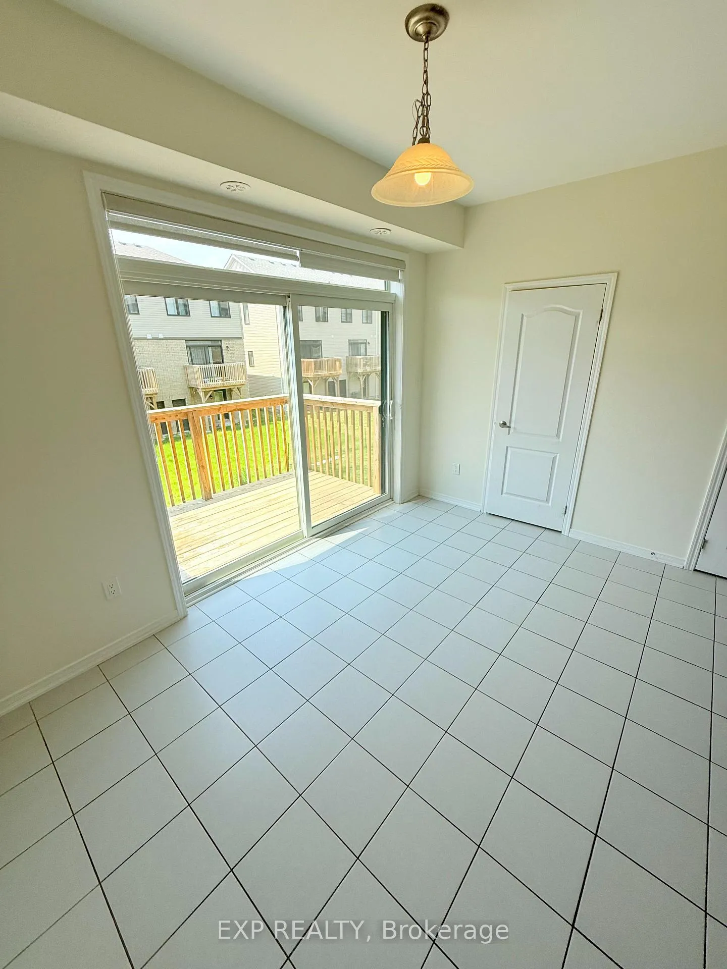 Photo 17 of 77 Holder Drive, Brant, Brantford Twp — HOMEH