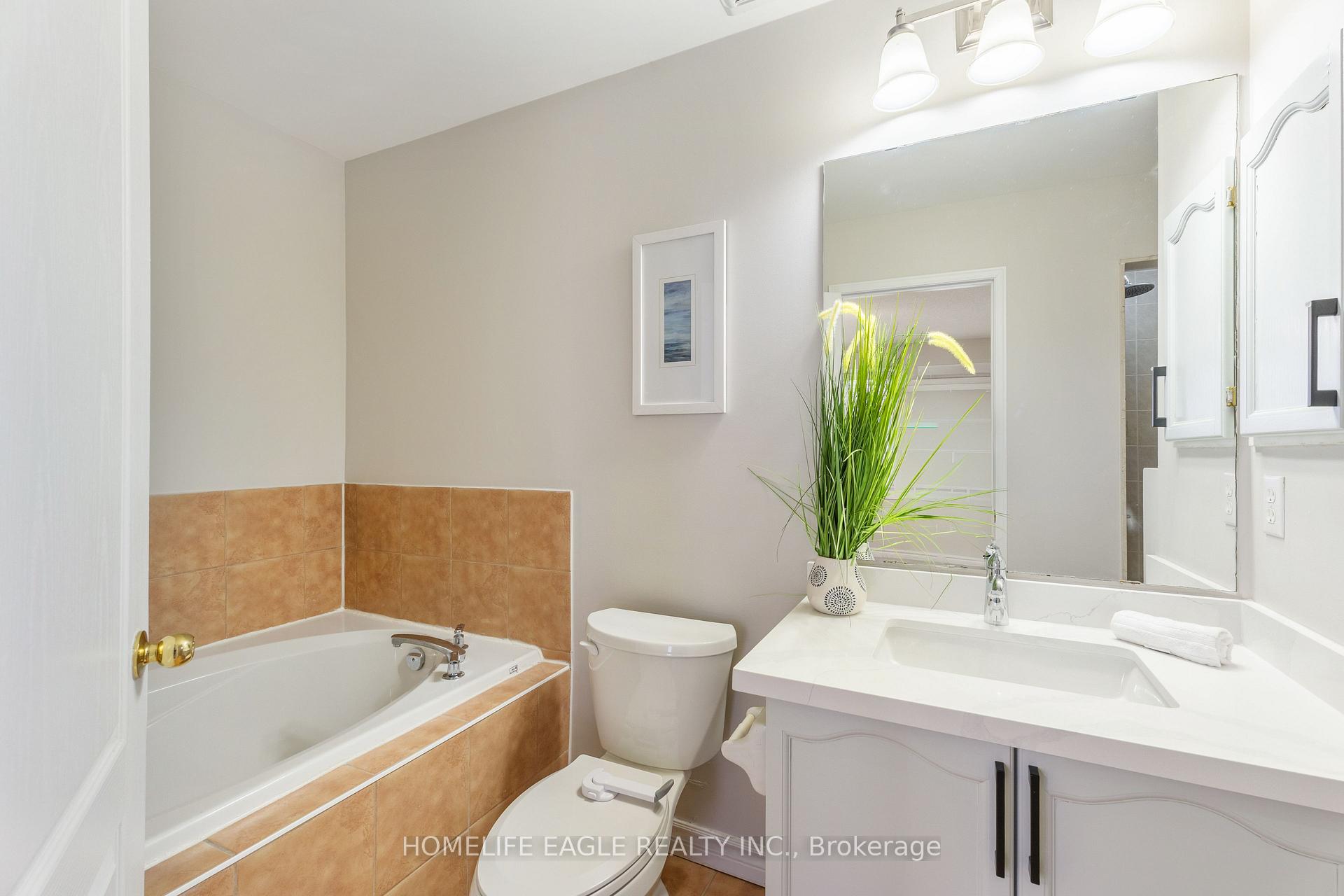 Photo 9 of 71 Millcliff Circle, Aurora, Aurora Grove — HOMEH