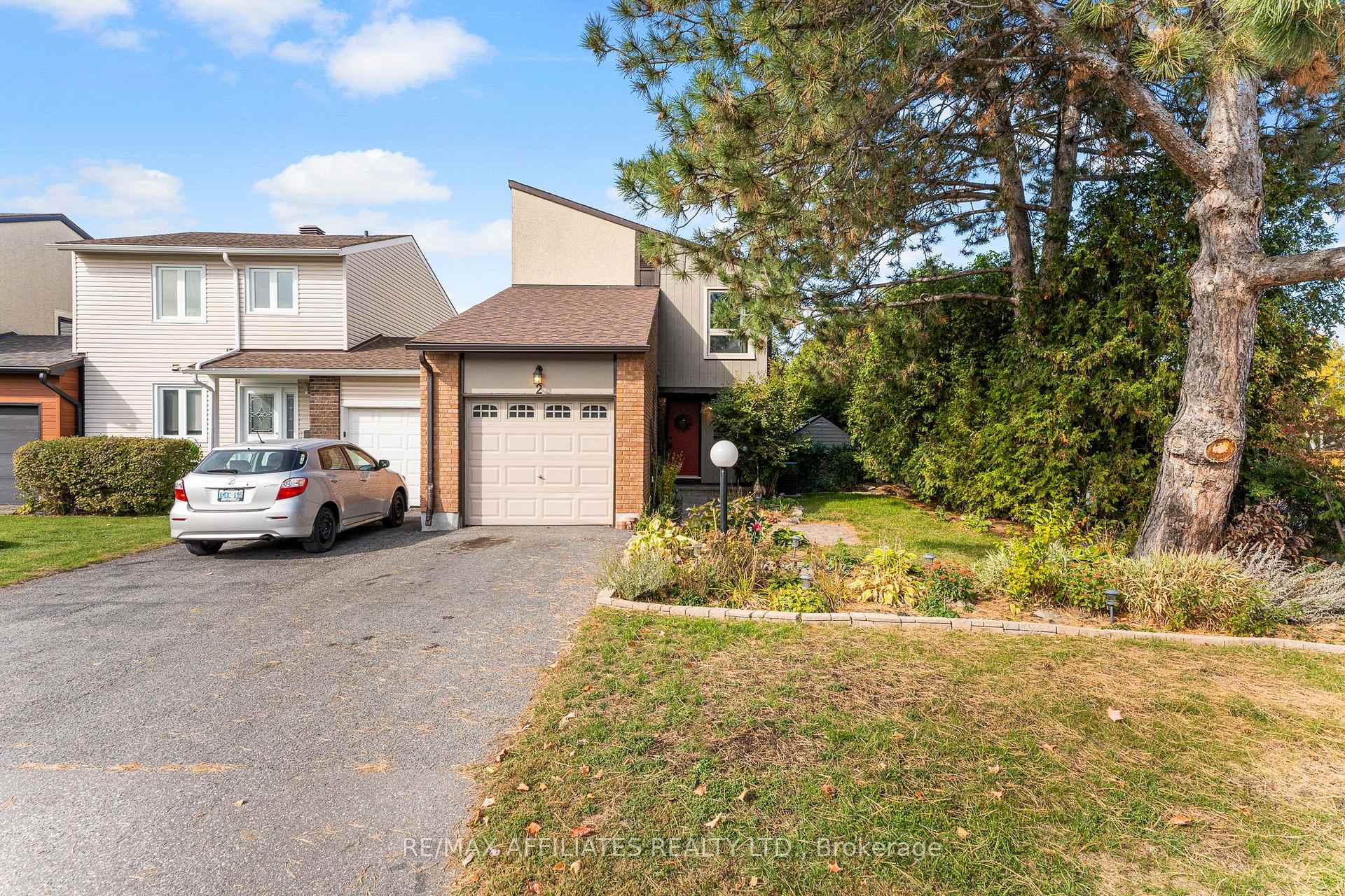 Photo 1 of 2 Tedwyn Drive, Ottawa, Barrhaven - Pheasant Run — HOMEH