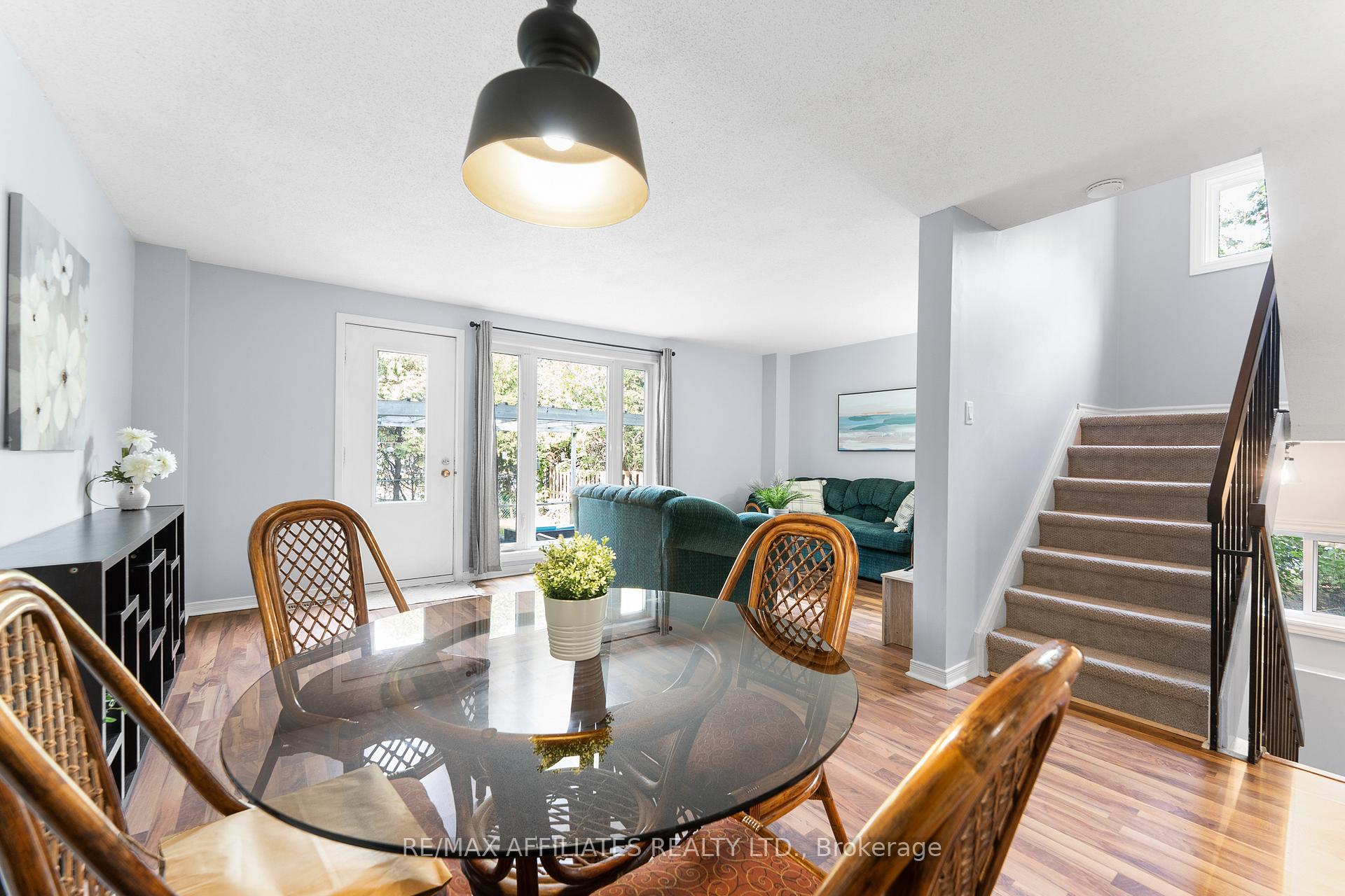 Photo 9 of 2 Tedwyn Drive, Ottawa, Barrhaven - Pheasant Run — HOMEH