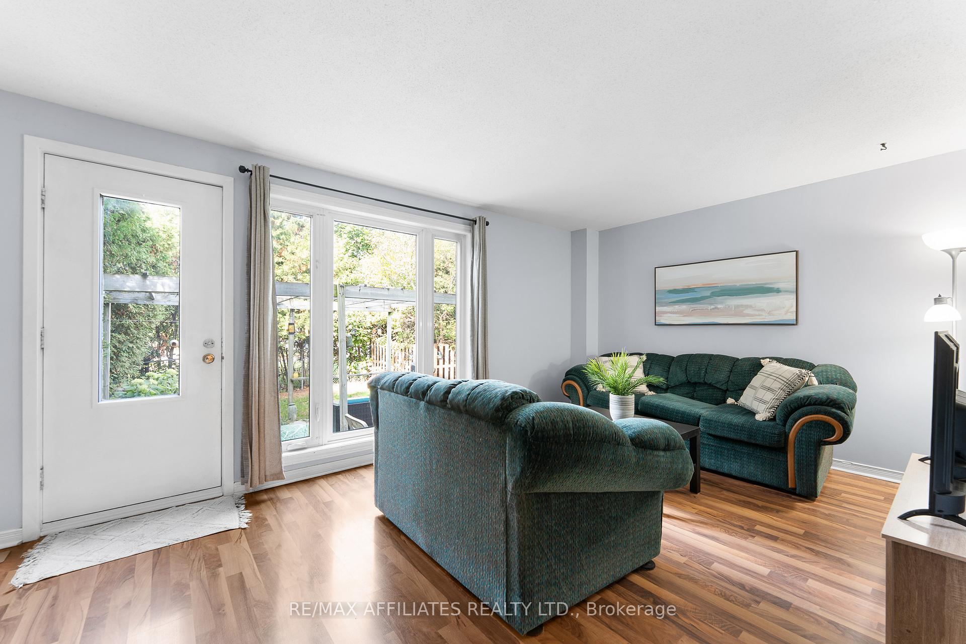 Photo 12 of 2 Tedwyn Drive, Ottawa, Barrhaven - Pheasant Run — HOMEH