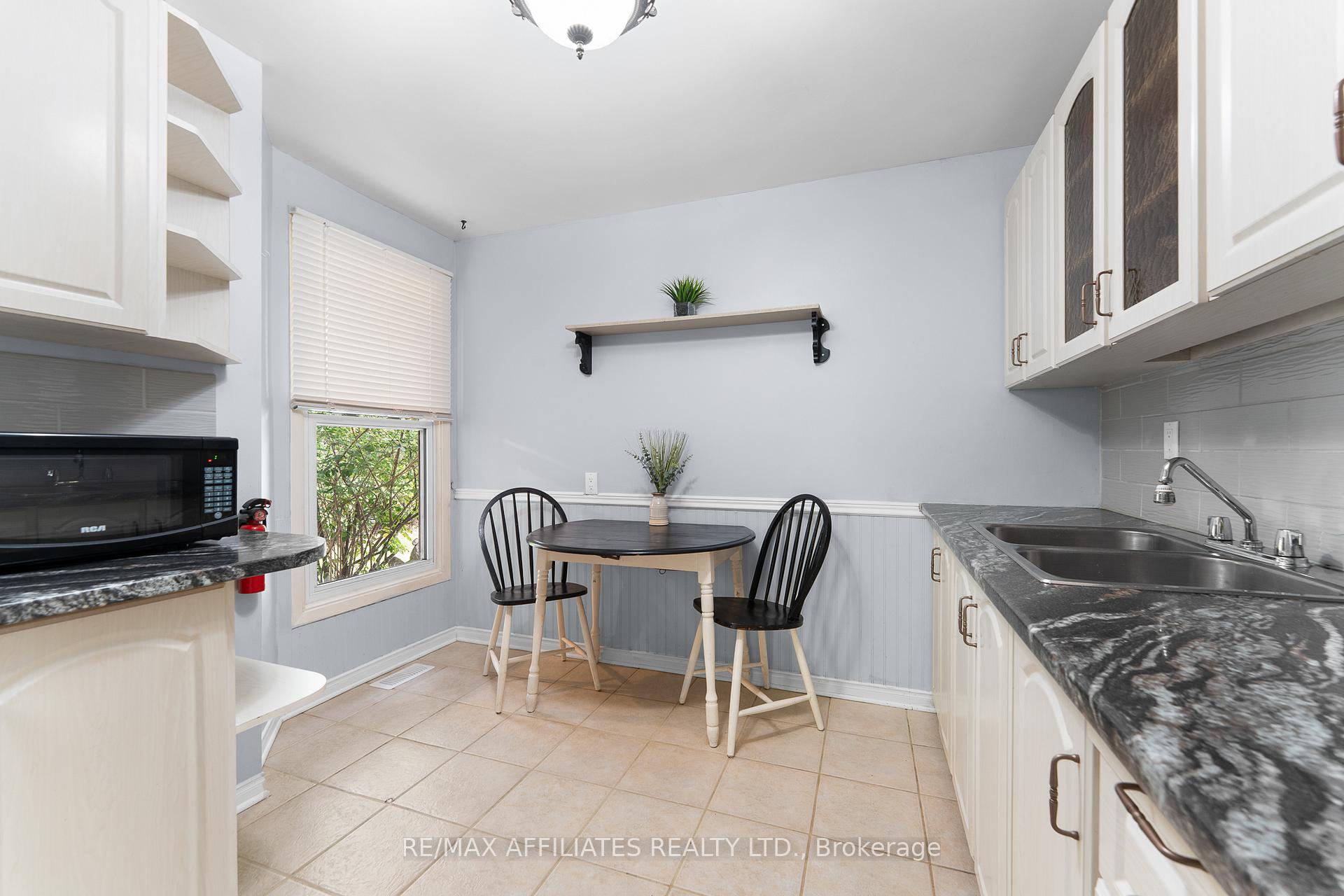 Photo 19 of 2 Tedwyn Drive, Ottawa, Barrhaven - Pheasant Run — HOMEH