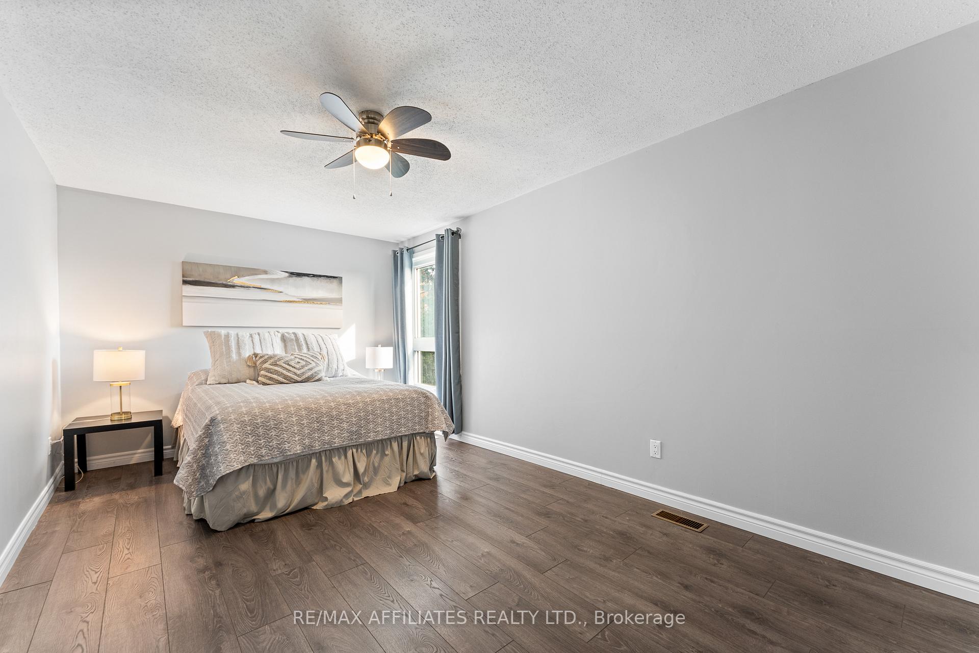 Photo 21 of 2 Tedwyn Drive, Ottawa, Barrhaven - Pheasant Run — HOMEH