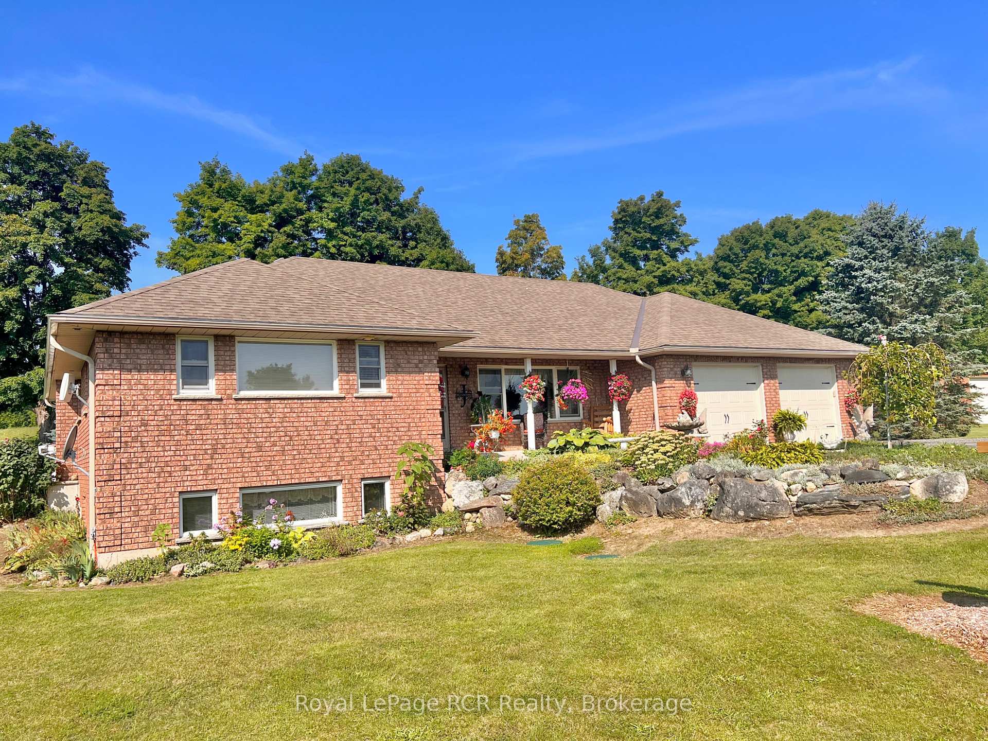 Front of 315416 Hwy 6