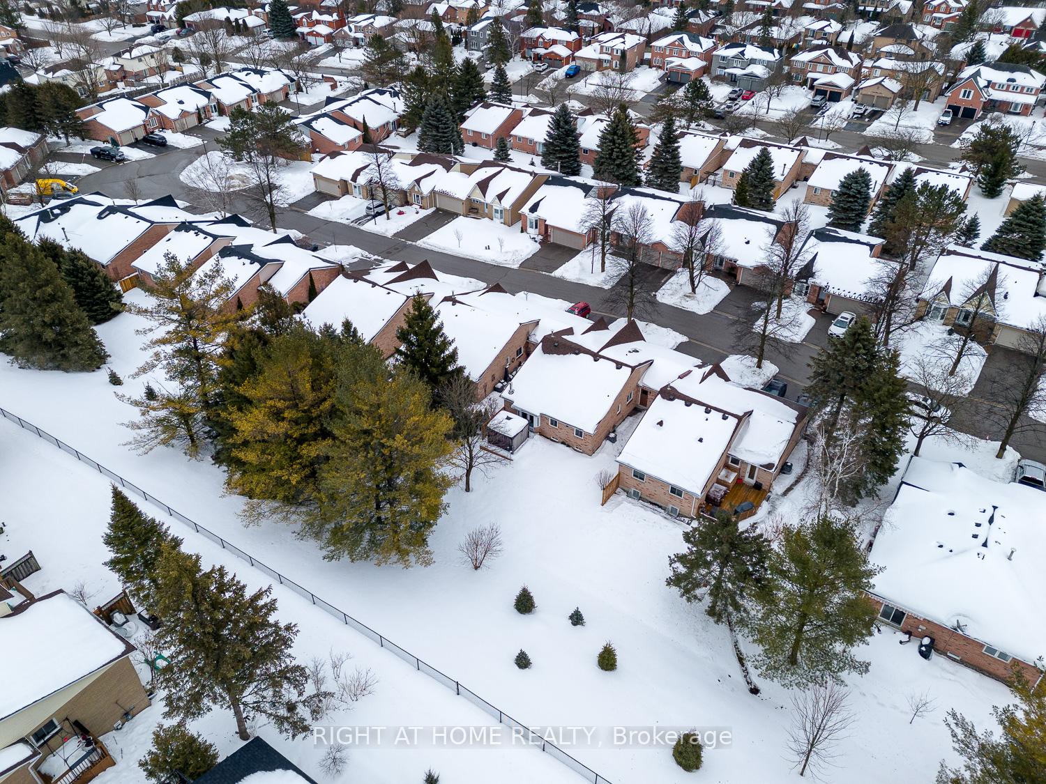 Photo 34 of 12 Beswick Lane, Uxbridge — HOMEH