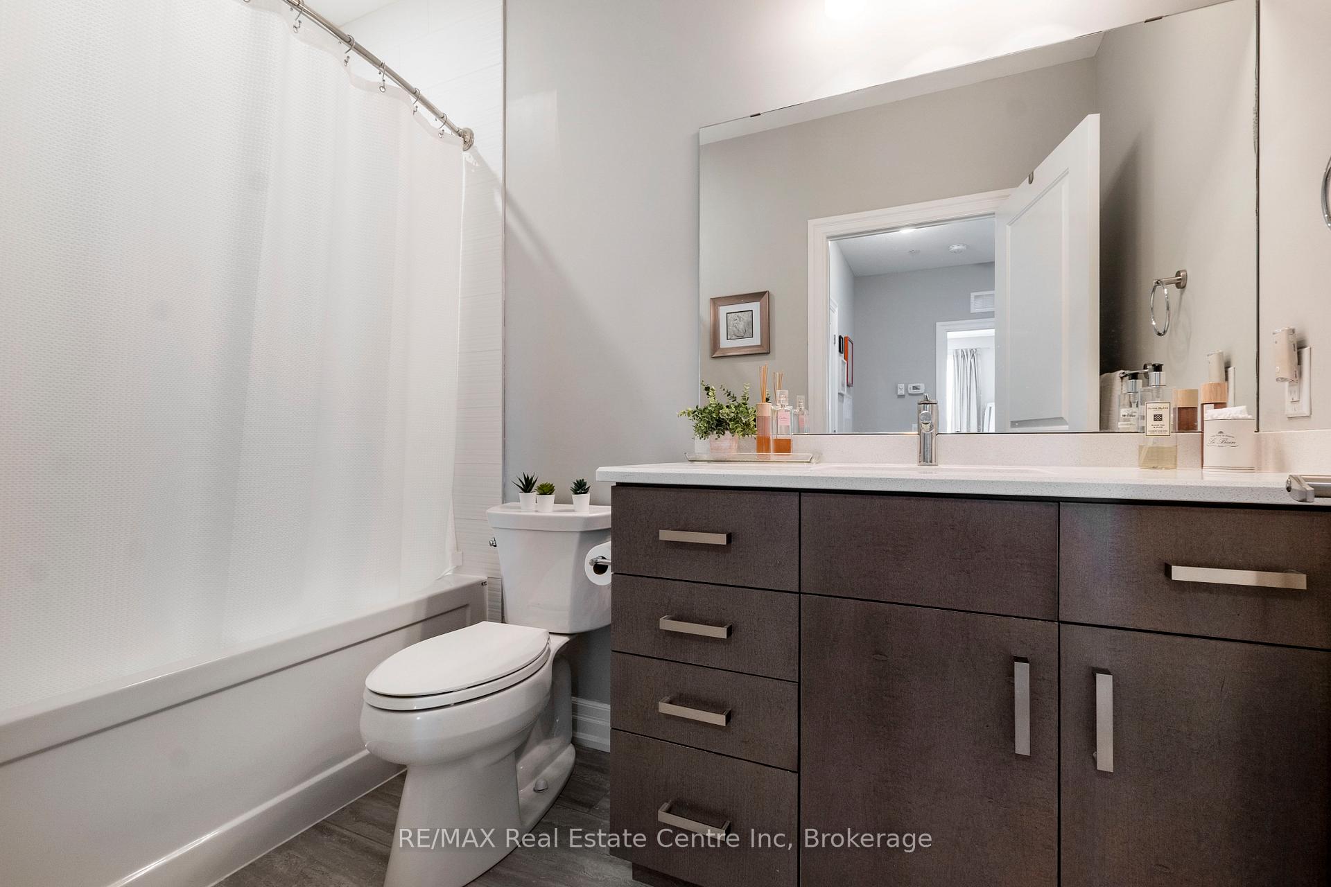 Photo 11 of Unit 414, 1878 Gordon Street, Guelph, Pineridge/Westminster Woods — HOMEH