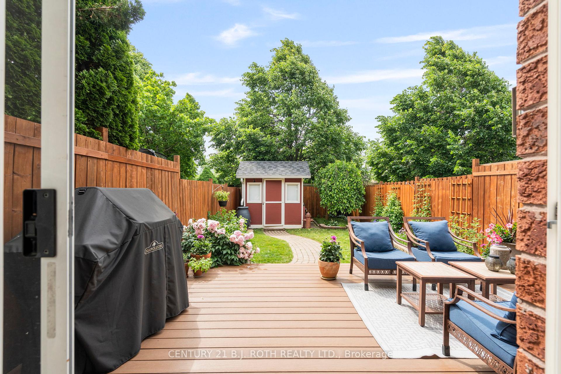 Photo 4 of 7 Lion's Gate Boulevard, Barrie, Little Lake — HOMEH