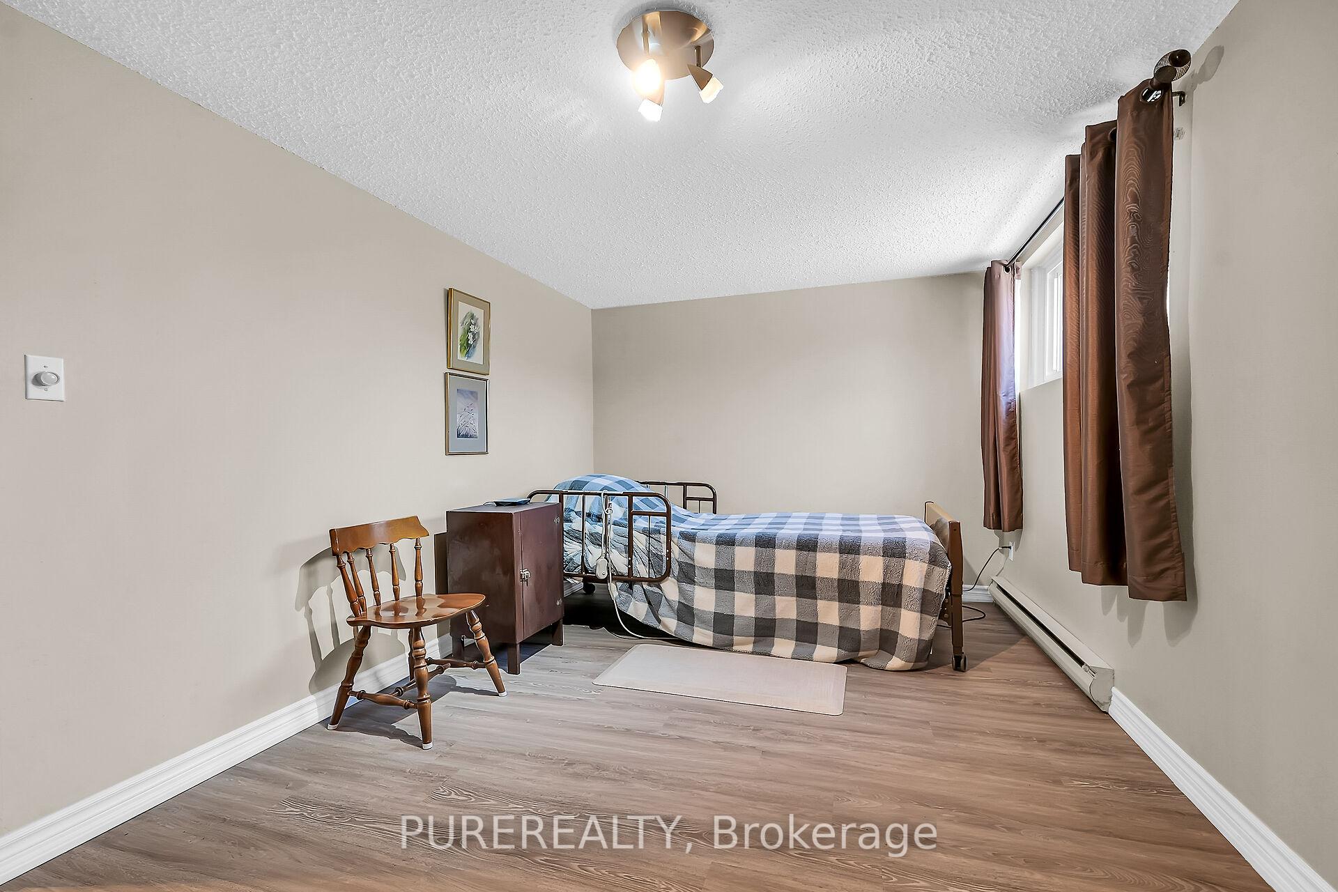 Photo 23 of Unit 16, 63 Fonthill Road, Hamilton, Fessenden — HOMEH