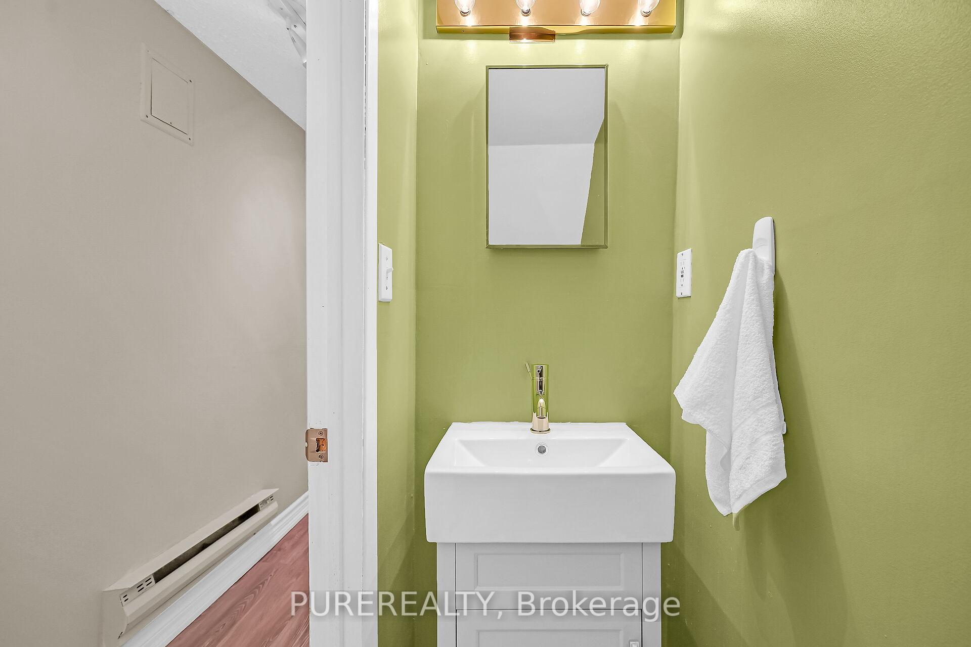 Photo 24 of Unit 16, 63 Fonthill Road, Hamilton, Fessenden — HOMEH