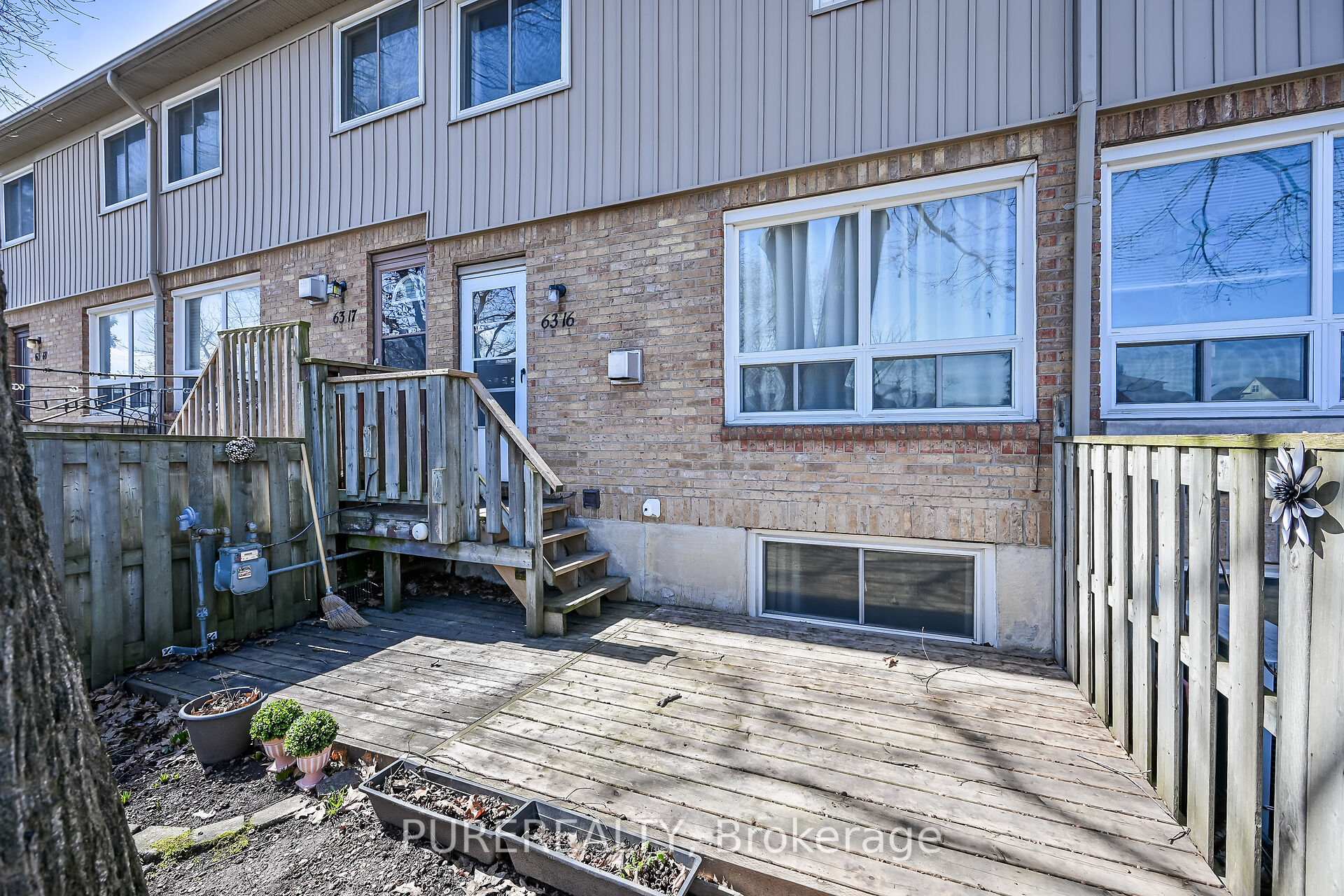 Photo 26 of Unit 16, 63 Fonthill Road, Hamilton, Fessenden — HOMEH
