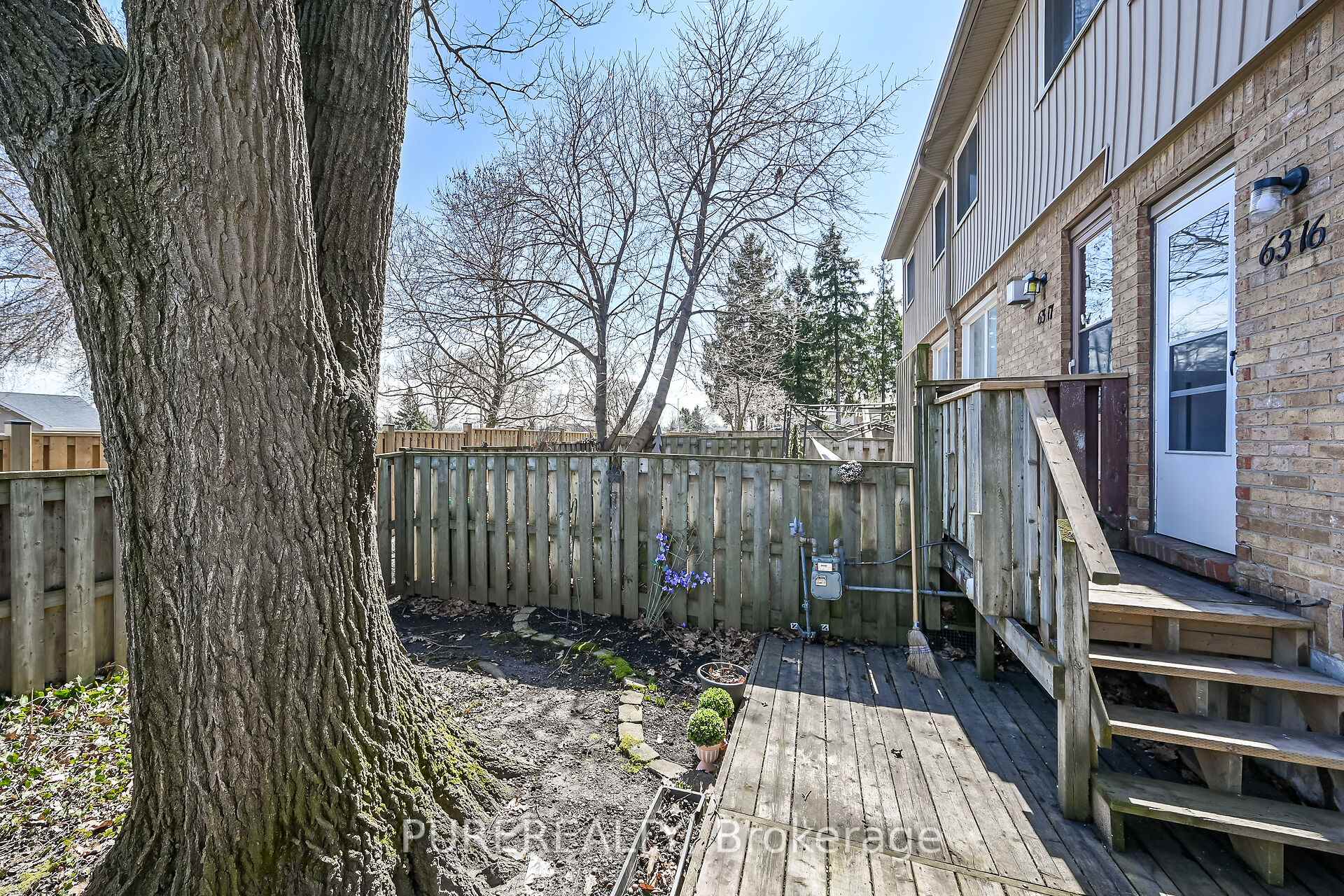 Photo 28 of Unit 16, 63 Fonthill Road, Hamilton, Fessenden — HOMEH