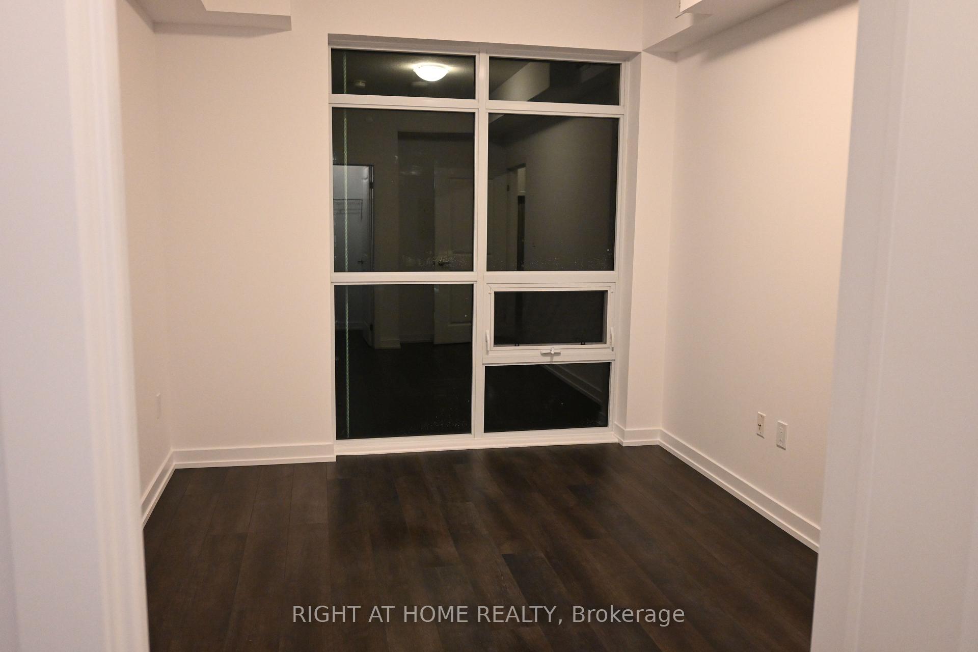 Photo 8 of Unit 1106, 460 Dundas Street E, Hamilton, Waterdown — HOMEH
