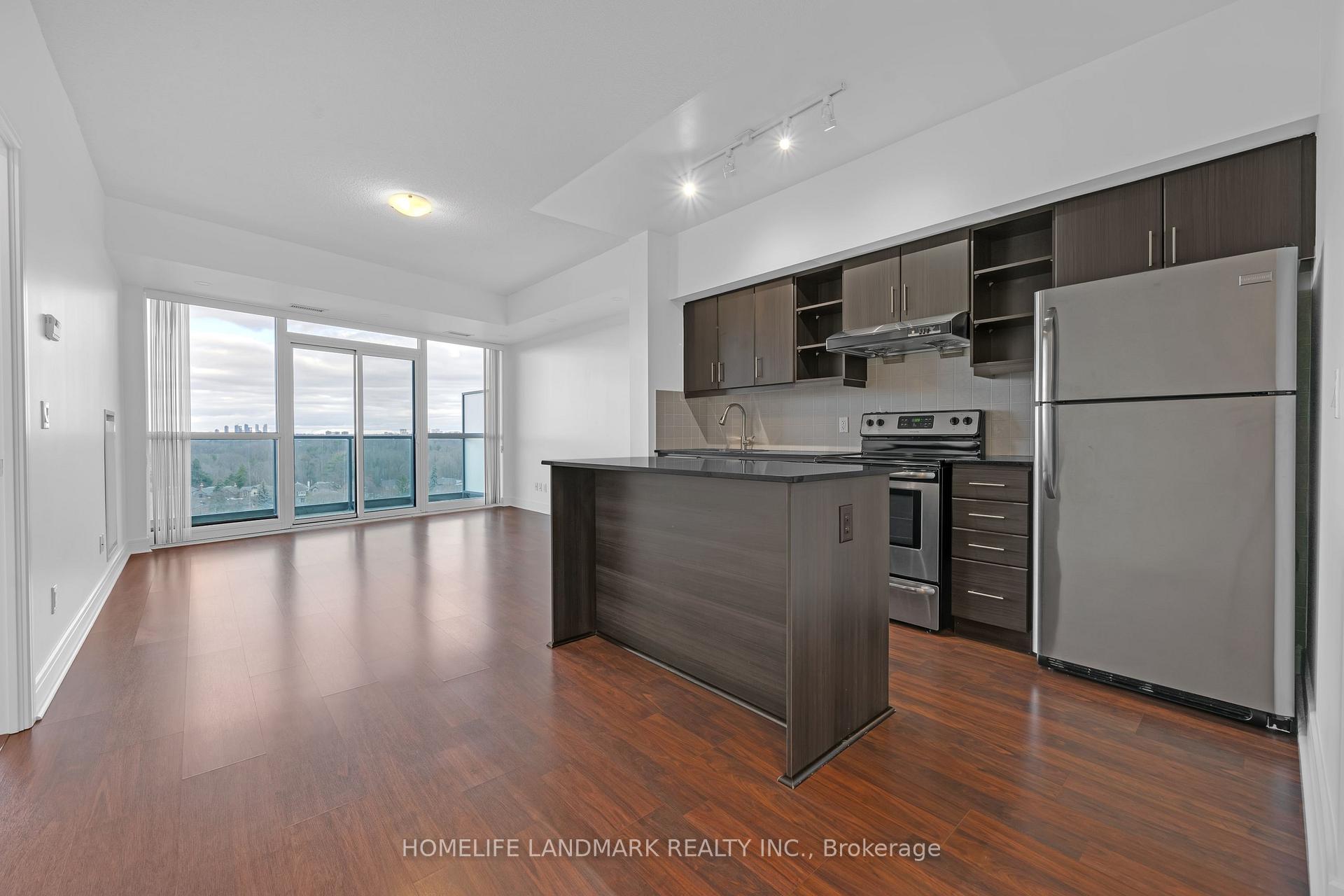 Photo 5 of Unit 1022, 35 Brian Peck Crescent, Toronto, Thorncliffe Park — HOMEH