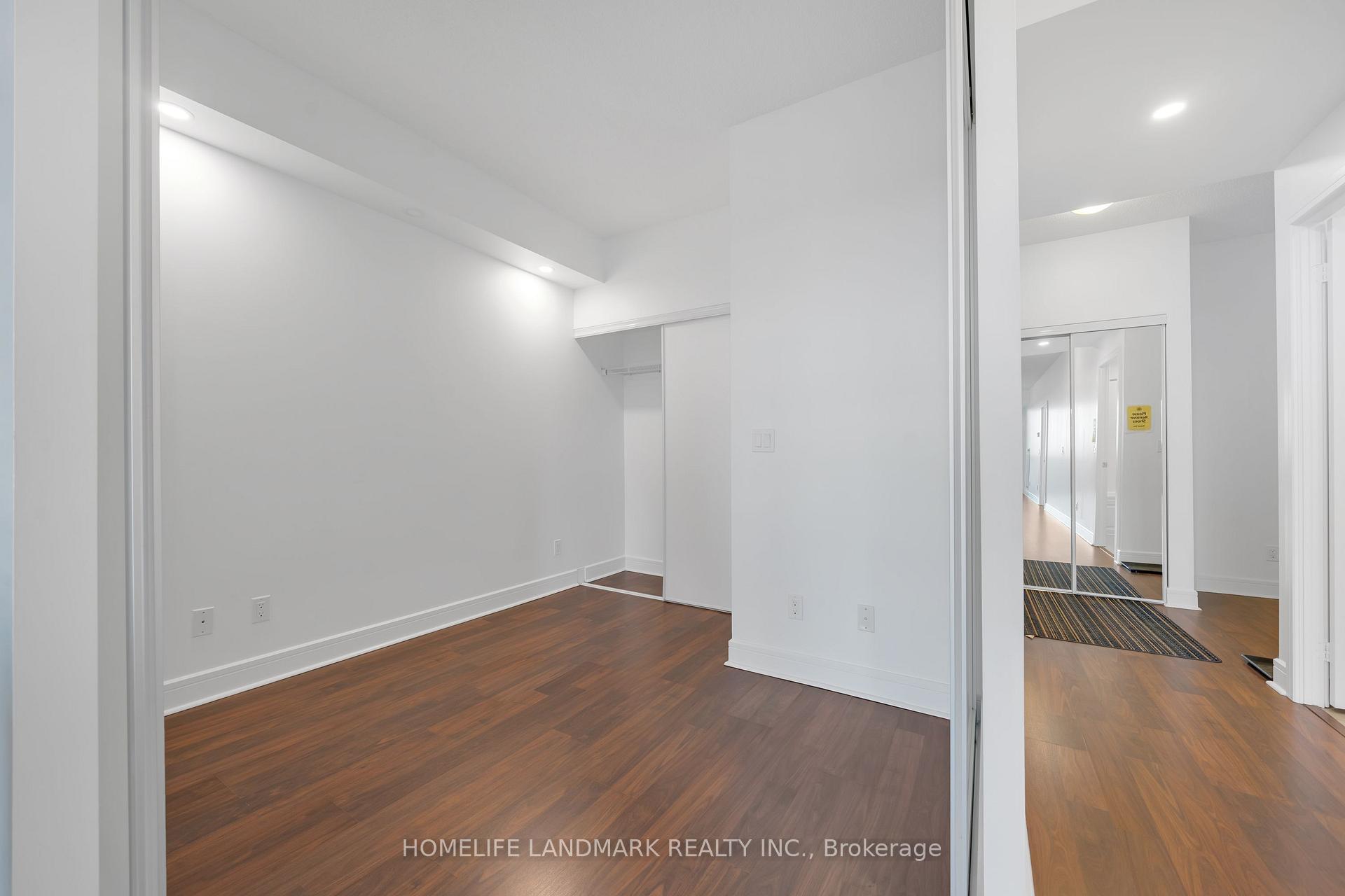 Photo 10 of Unit 1022, 35 Brian Peck Crescent, Toronto, Thorncliffe Park — HOMEH