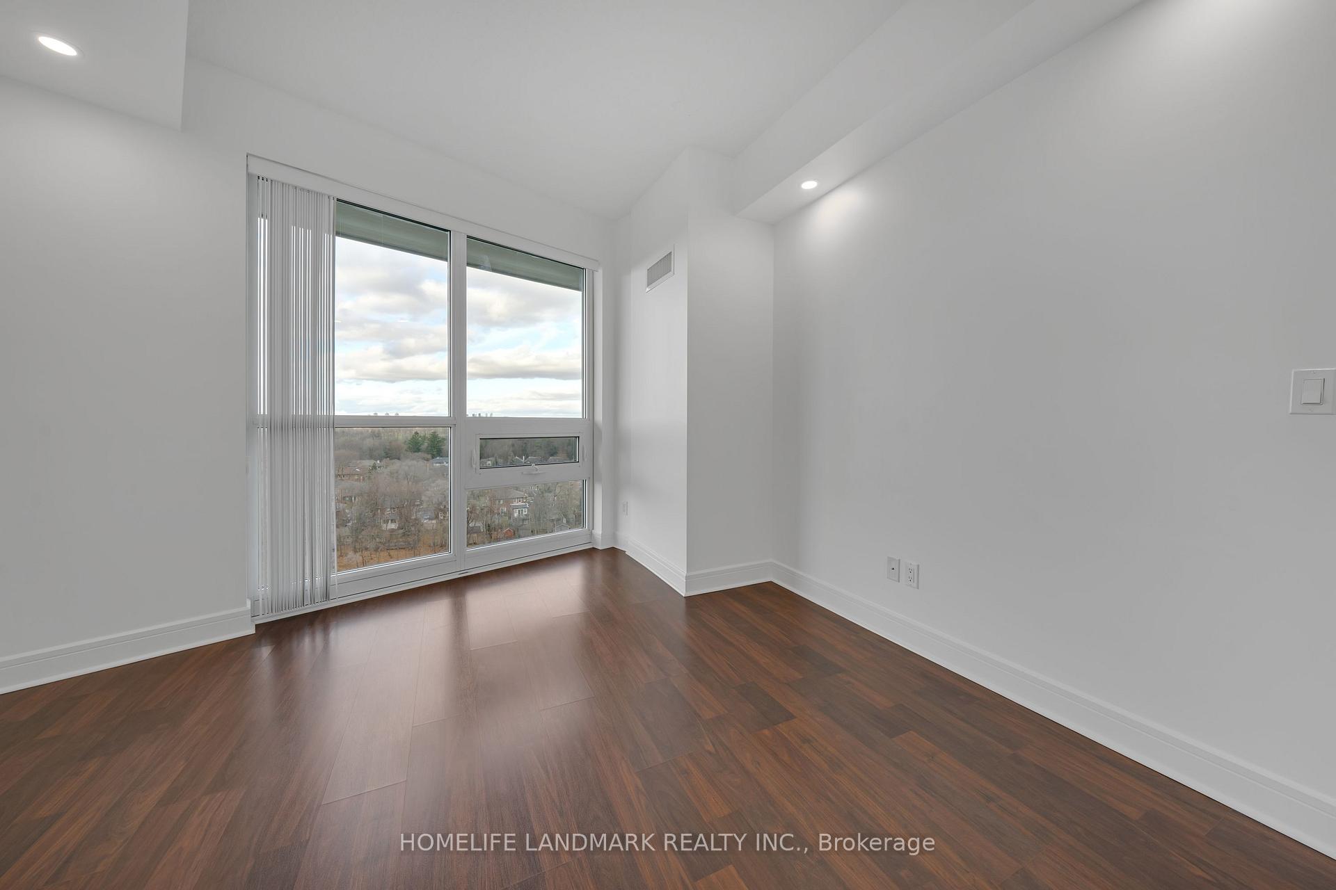 Photo 14 of Unit 1022, 35 Brian Peck Crescent, Toronto, Thorncliffe Park — HOMEH