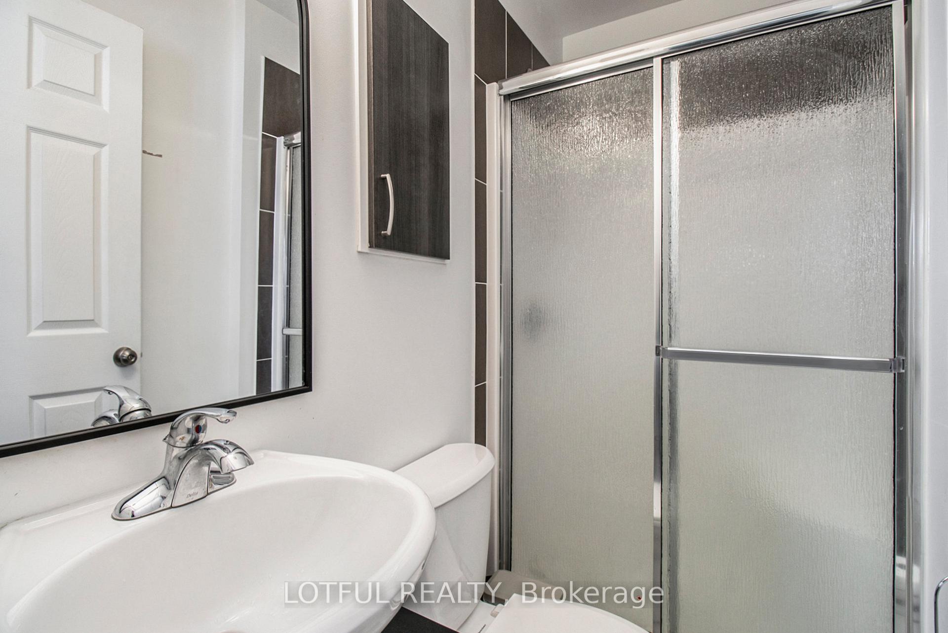 Photo 12 of 407 Sadar Private, Ottawa, Barrhaven - Cedargrove/Fraserdale — HOMEH