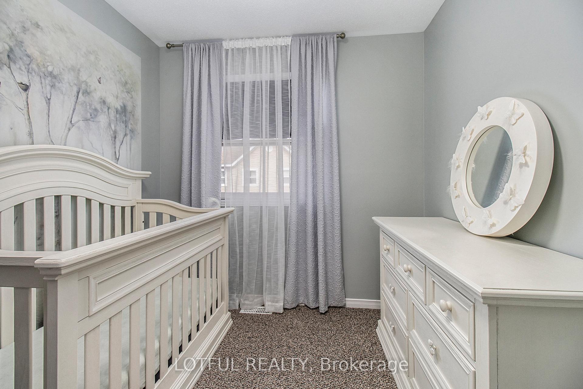 Photo 13 of 407 Sadar Private, Ottawa, Barrhaven - Cedargrove/Fraserdale — HOMEH