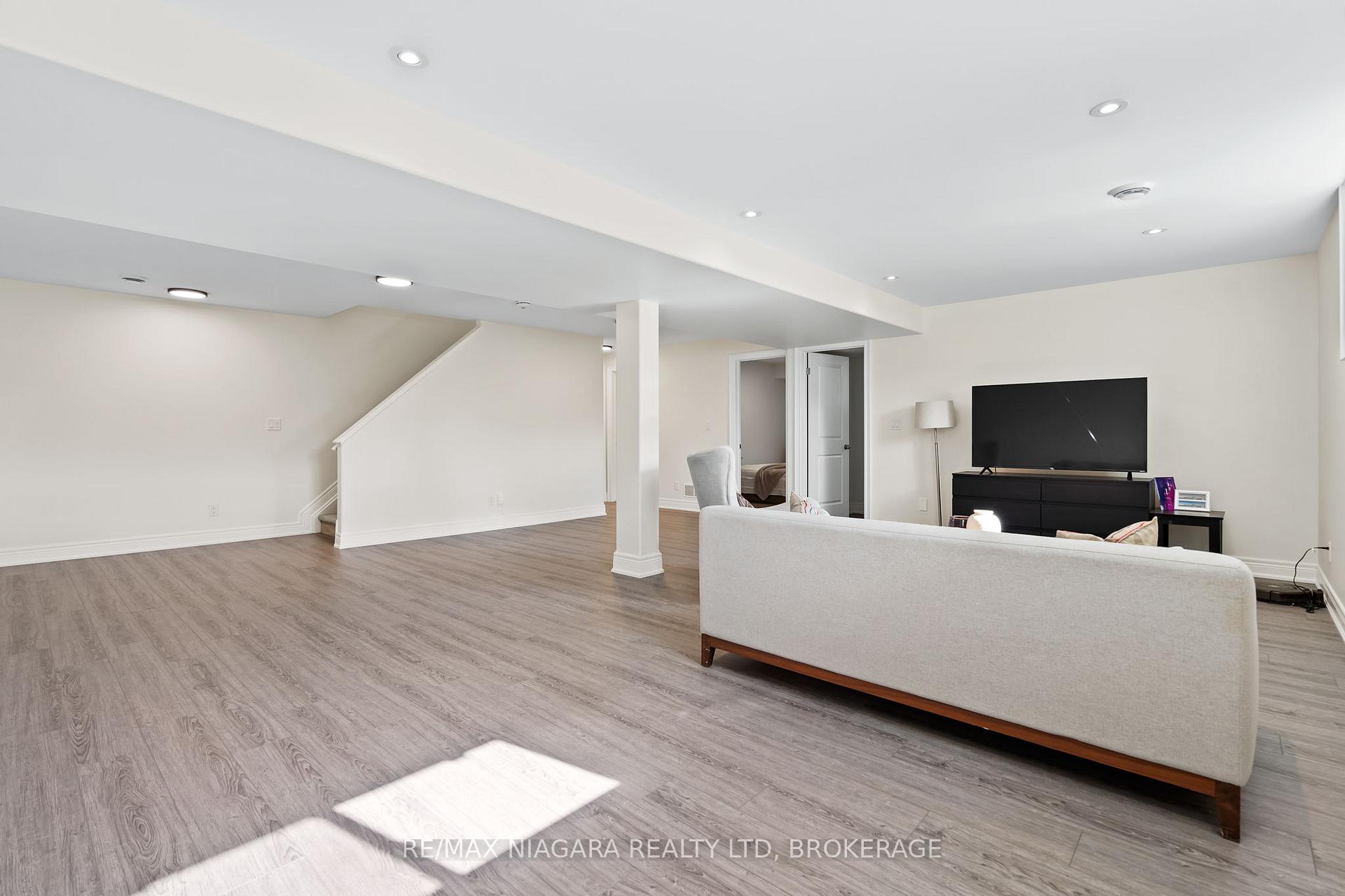 Photo 24 of Unit 30, 154 Port Robinson Road, Pelham, Fonthill — HOMEH