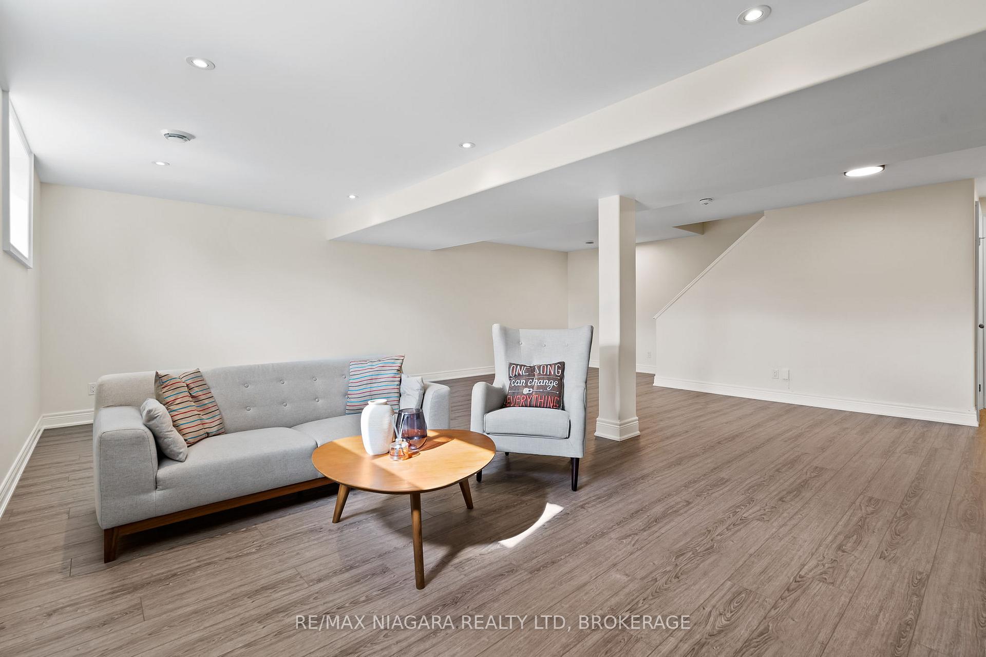 Photo 25 of Unit 30, 154 Port Robinson Road, Pelham, Fonthill — HOMEH