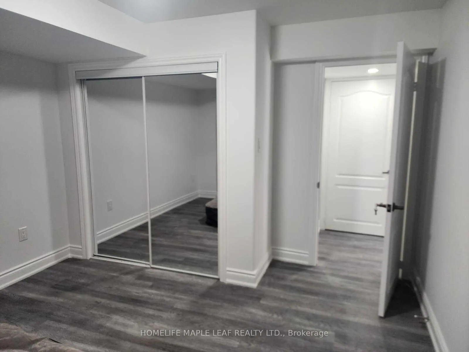 Photo 7 of 8 Benhurst Crescent, Brampton, Northwest Brampton — HOMEH