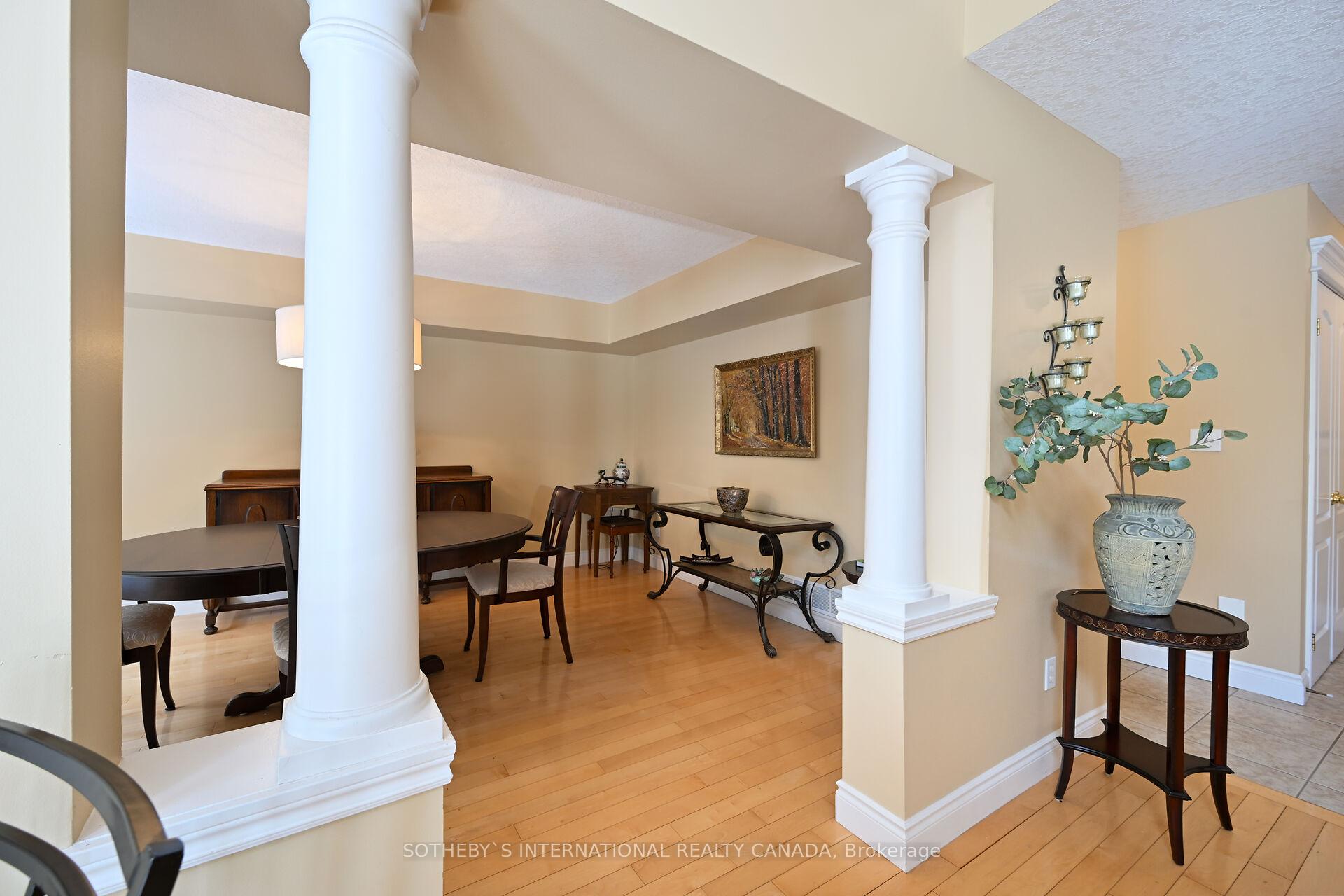Photo 8 of Unit 22, 165 Terraview Crescent, Guelph, Kortright West — HOMEH