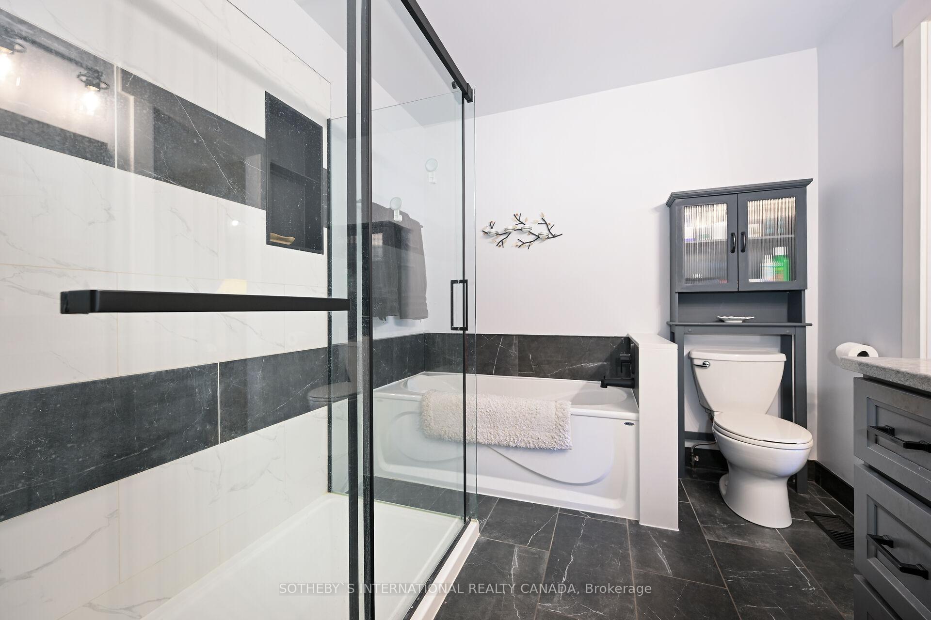 Photo 23 of Unit 22, 165 Terraview Crescent, Guelph, Kortright West — HOMEH