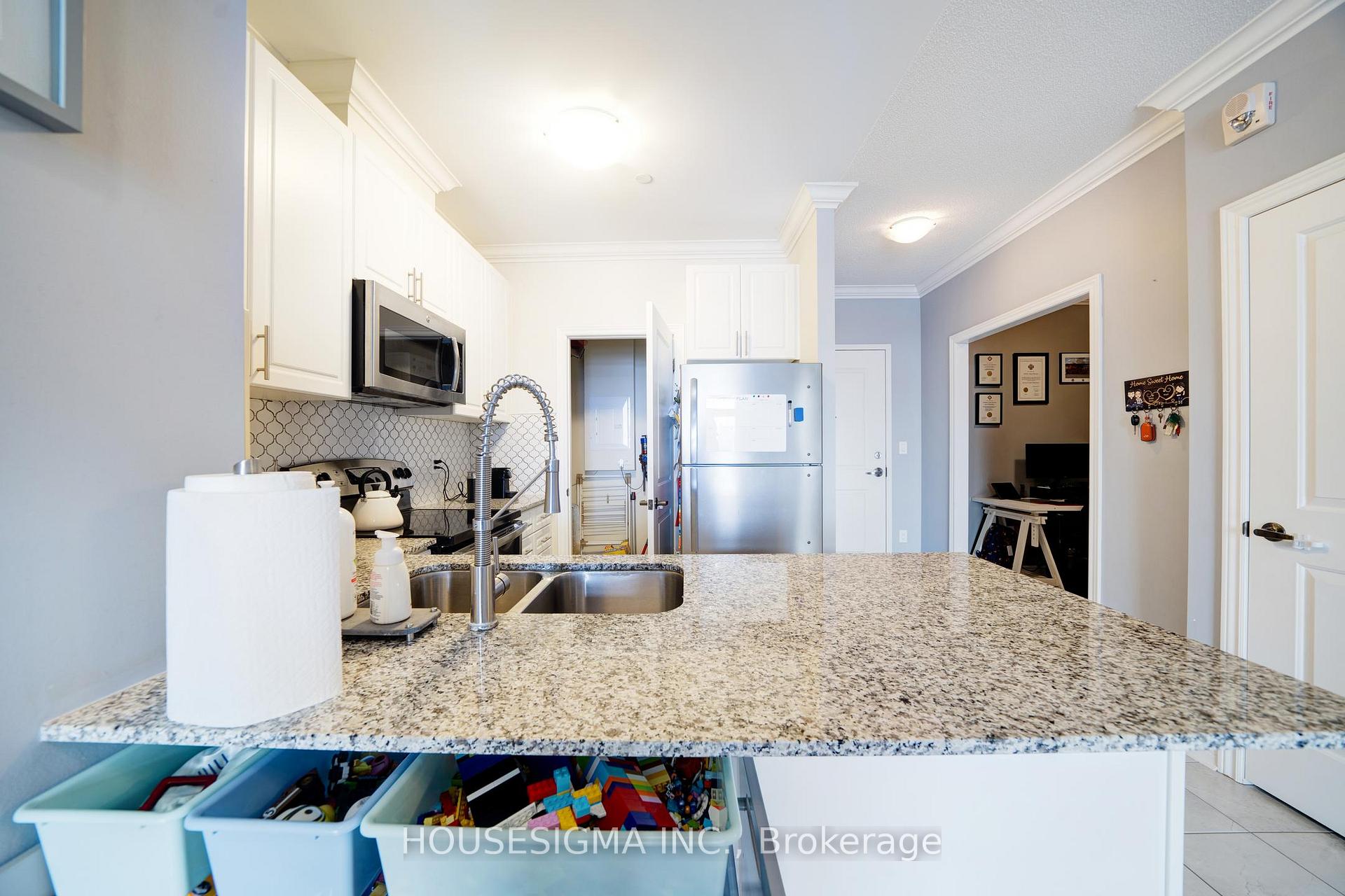 Photo 11 of Unit 401, 7768 Kennedy Road, Markham, Milliken Mills West — HOMEH