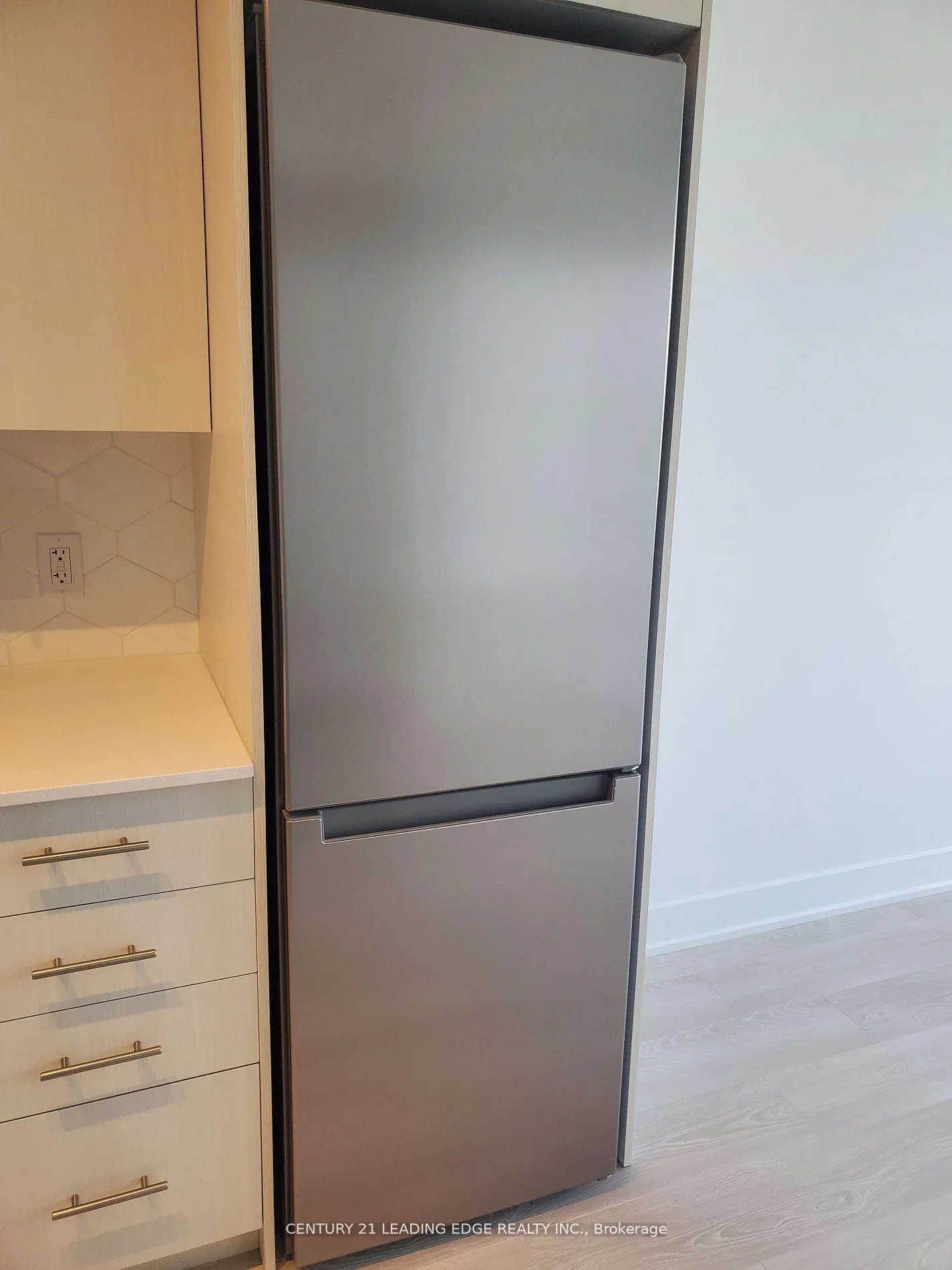 Photo 3 of Unit 1236, 2545 Simcoe Street N, Oshawa, Windfields — HOMEH