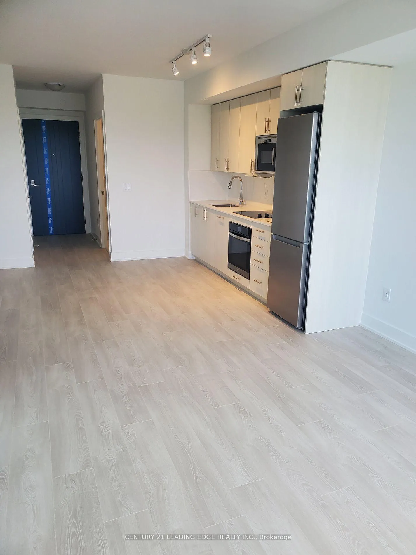 Photo 11 of Unit 1236, 2545 Simcoe Street N, Oshawa, Windfields — HOMEH