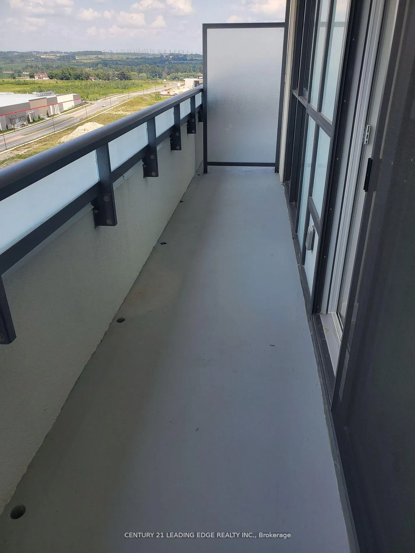 Photo 16 of Unit 1236, 2545 Simcoe Street N, Oshawa, Windfields — HOMEH