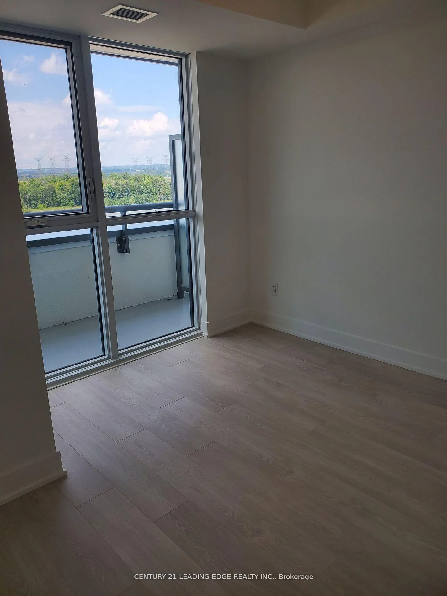 Photo 18 of Unit 1236, 2545 Simcoe Street N, Oshawa, Windfields — HOMEH