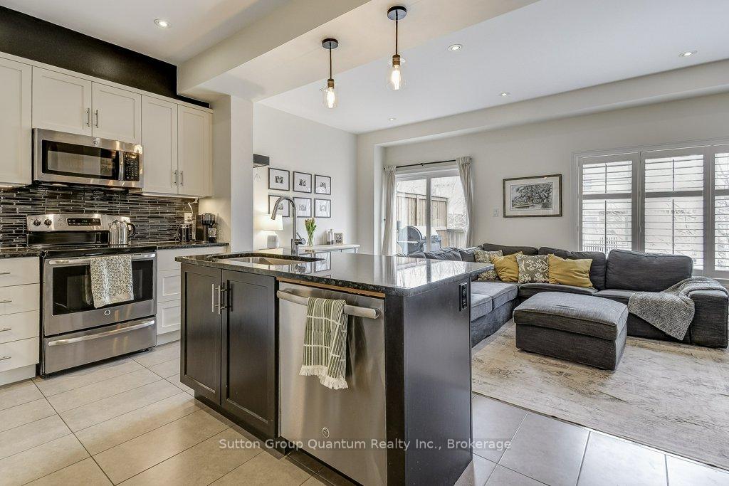 Photo 16 of Unit 48, 215 Dundas Street E, Hamilton, Waterdown — HOMEH