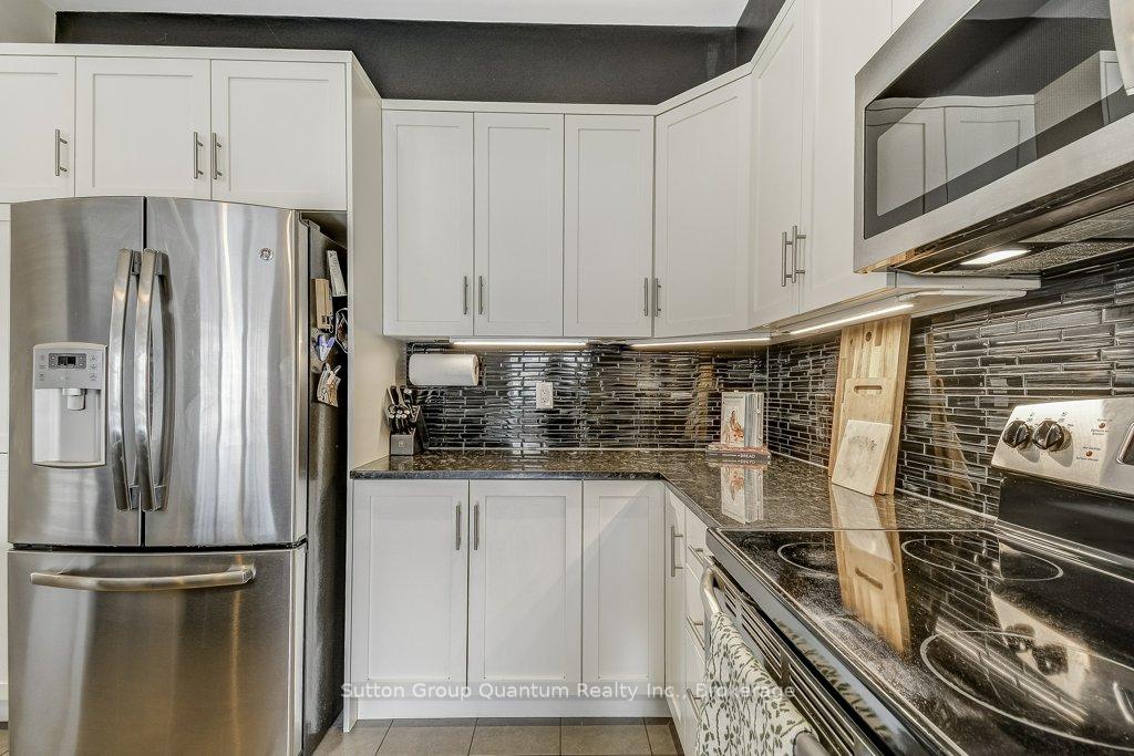 Photo 18 of Unit 48, 215 Dundas Street E, Hamilton, Waterdown — HOMEH