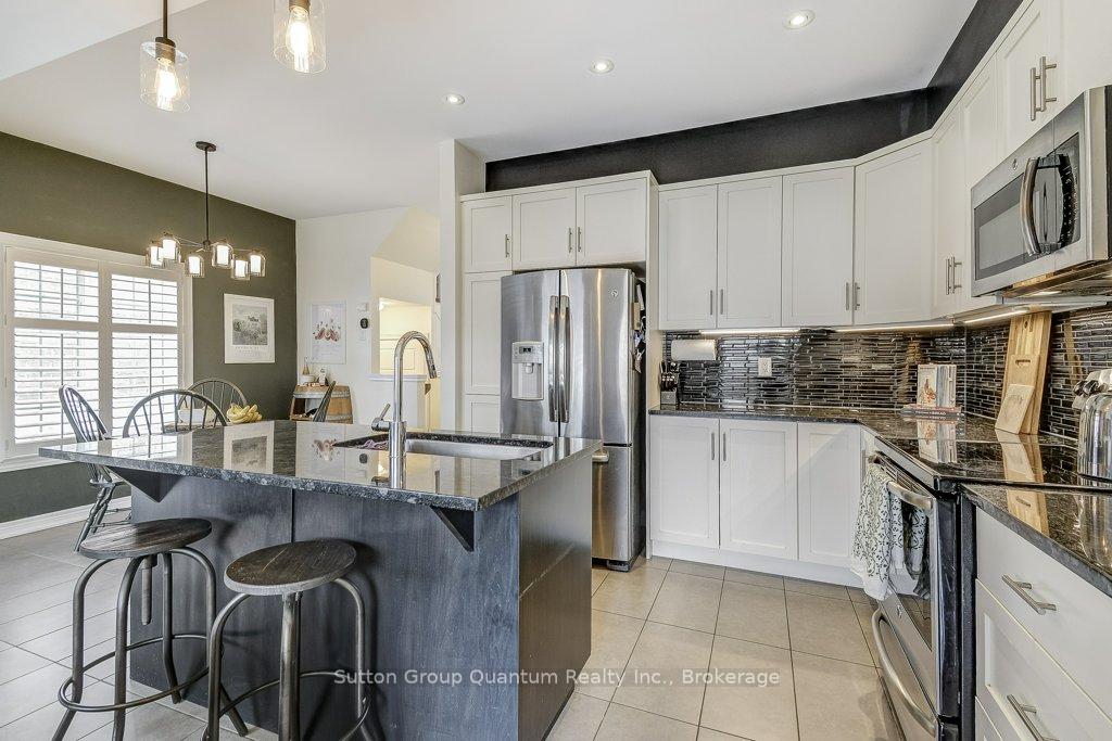 Photo 19 of Unit 48, 215 Dundas Street E, Hamilton, Waterdown — HOMEH