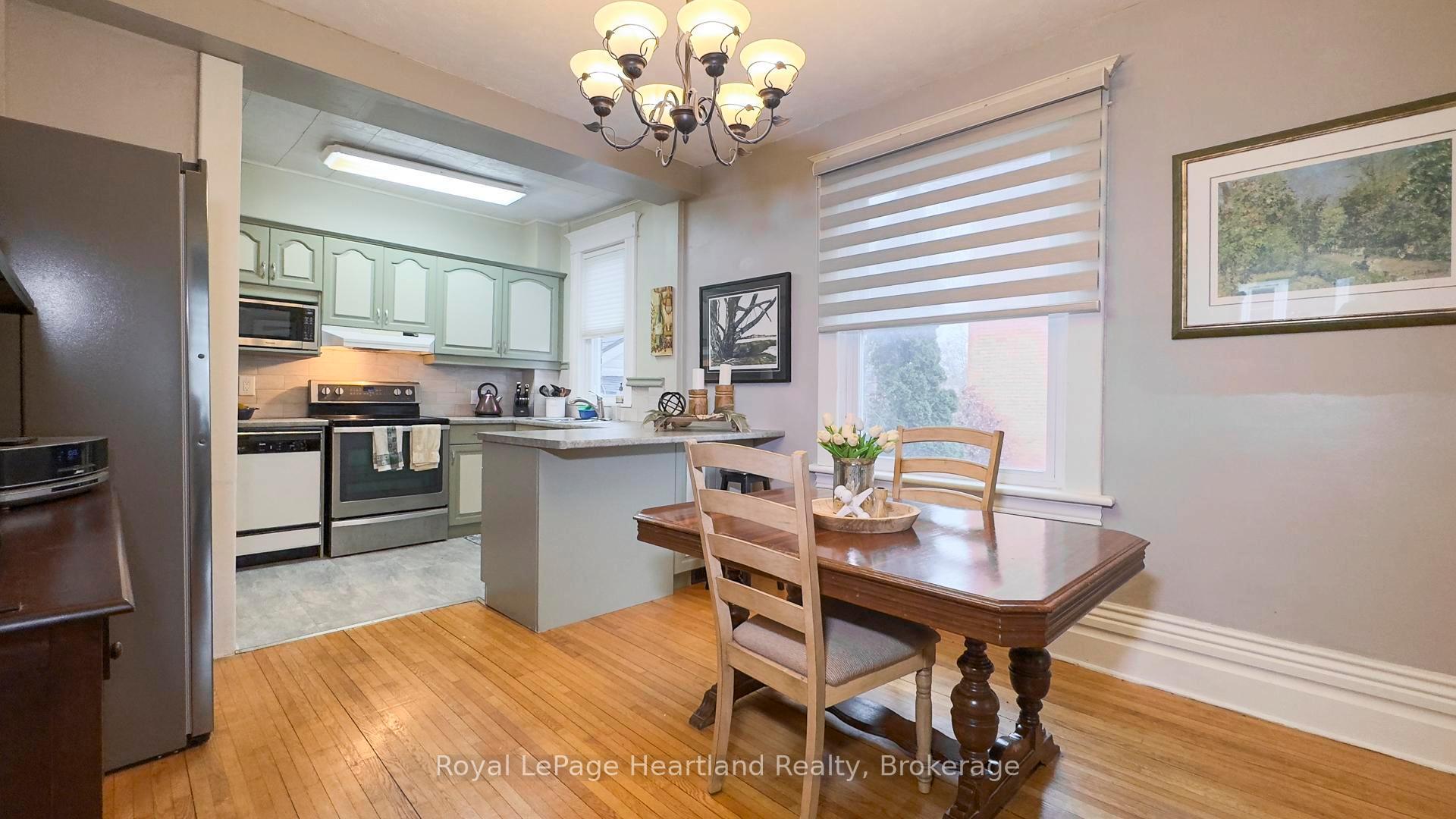 Photo 8 of 123 Keays Street, Goderich, Goderich (Town) — HOMEH