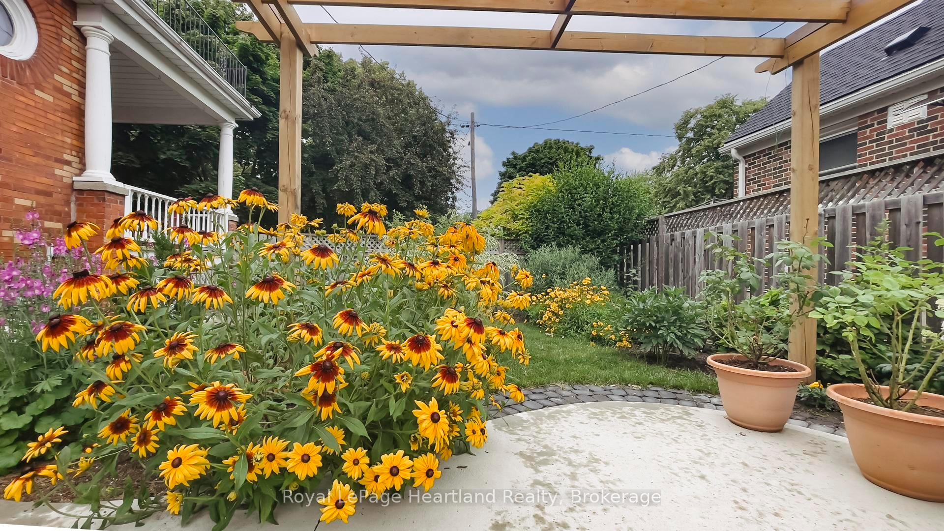 Photo 36 of 123 Keays Street, Goderich, Goderich (Town) — HOMEH