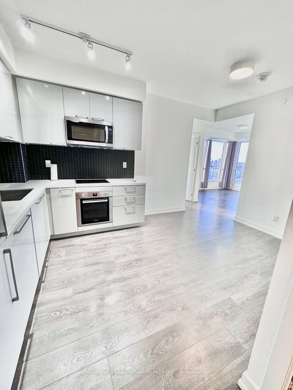 Photo 6 of Unit 702, 1 Grandview Avenue, Markham, Grandview — HOMEH