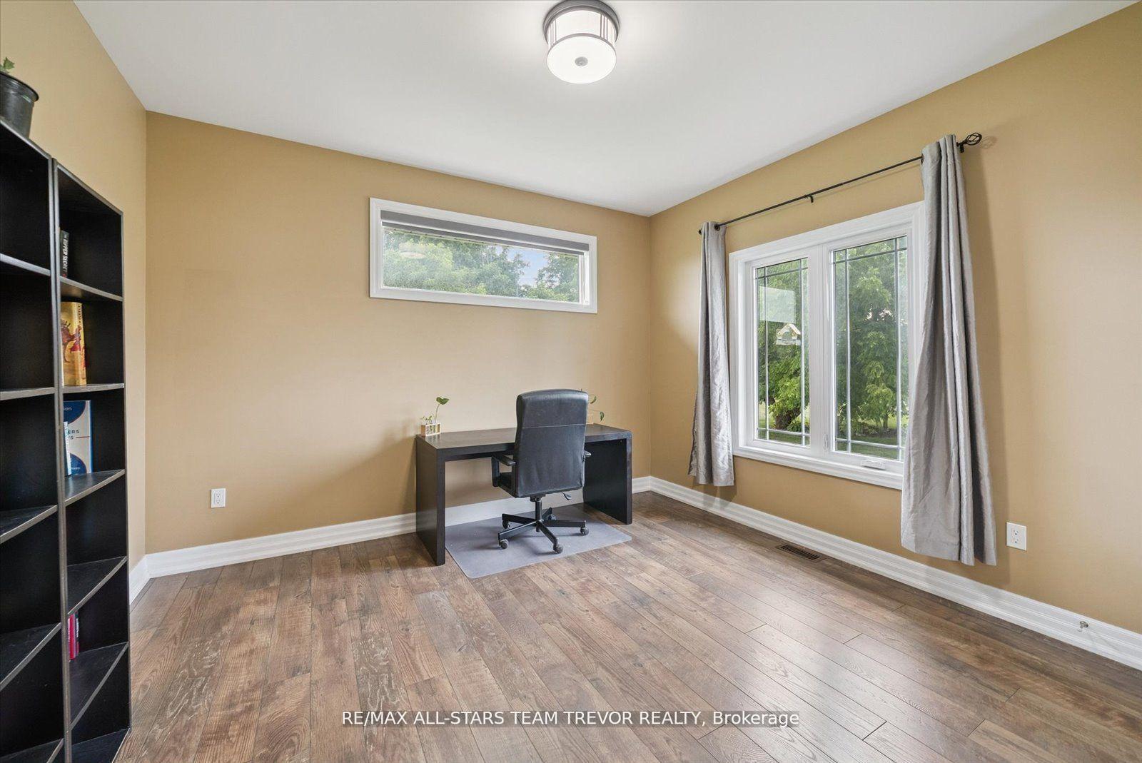 Photo 19 of 187 Riverbank Drive, Georgina, Pefferlaw — HOMEH