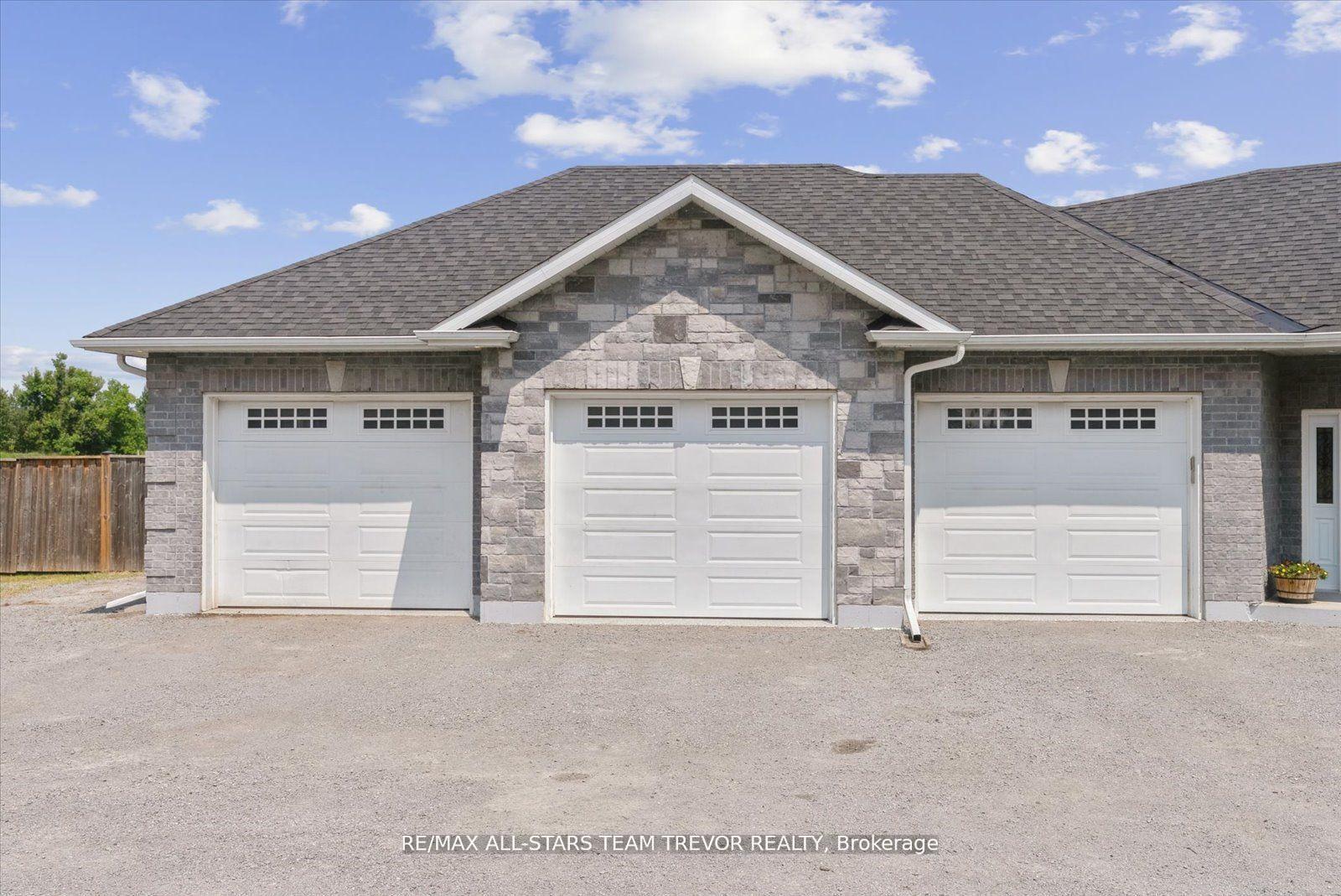 Photo 33 of 187 Riverbank Drive, Georgina, Pefferlaw — HOMEH