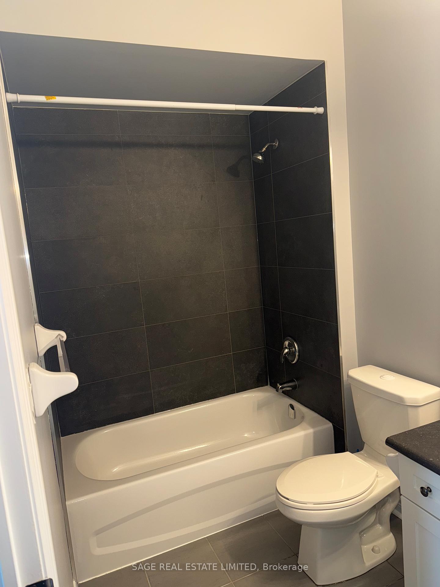 Photo 10 of Unit 310, 7400 Markham Road, Markham, Middlefield — HOMEH