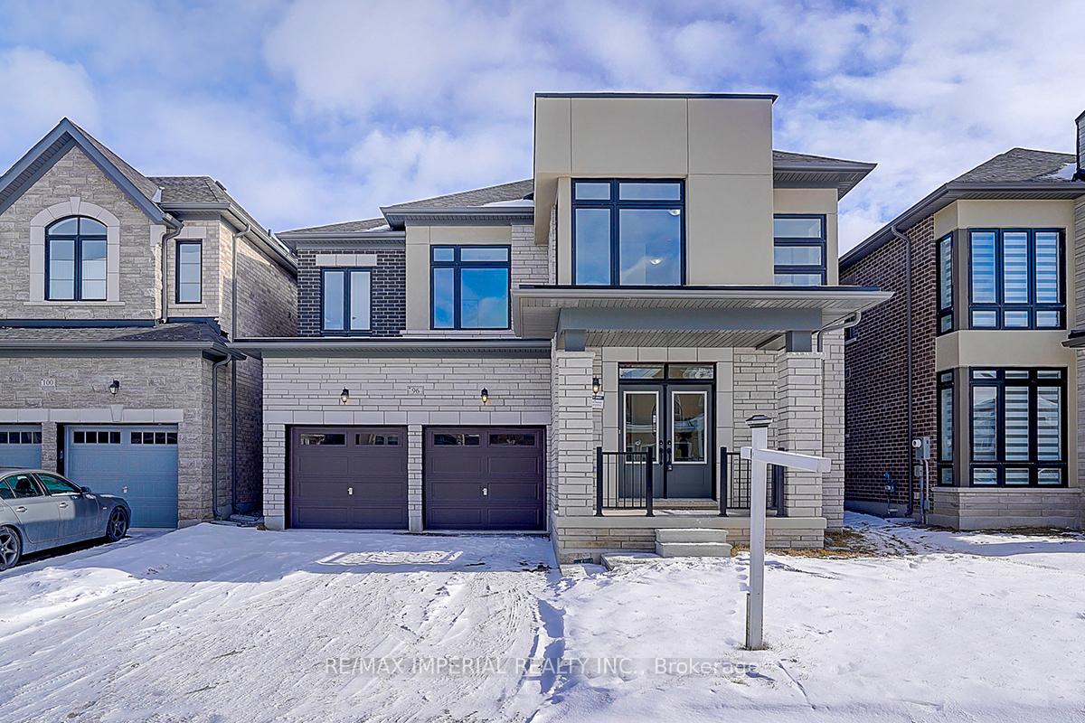 Photo 2 of 96 Weslock Crescent, Aurora, Bayview Northeast — HOMEH