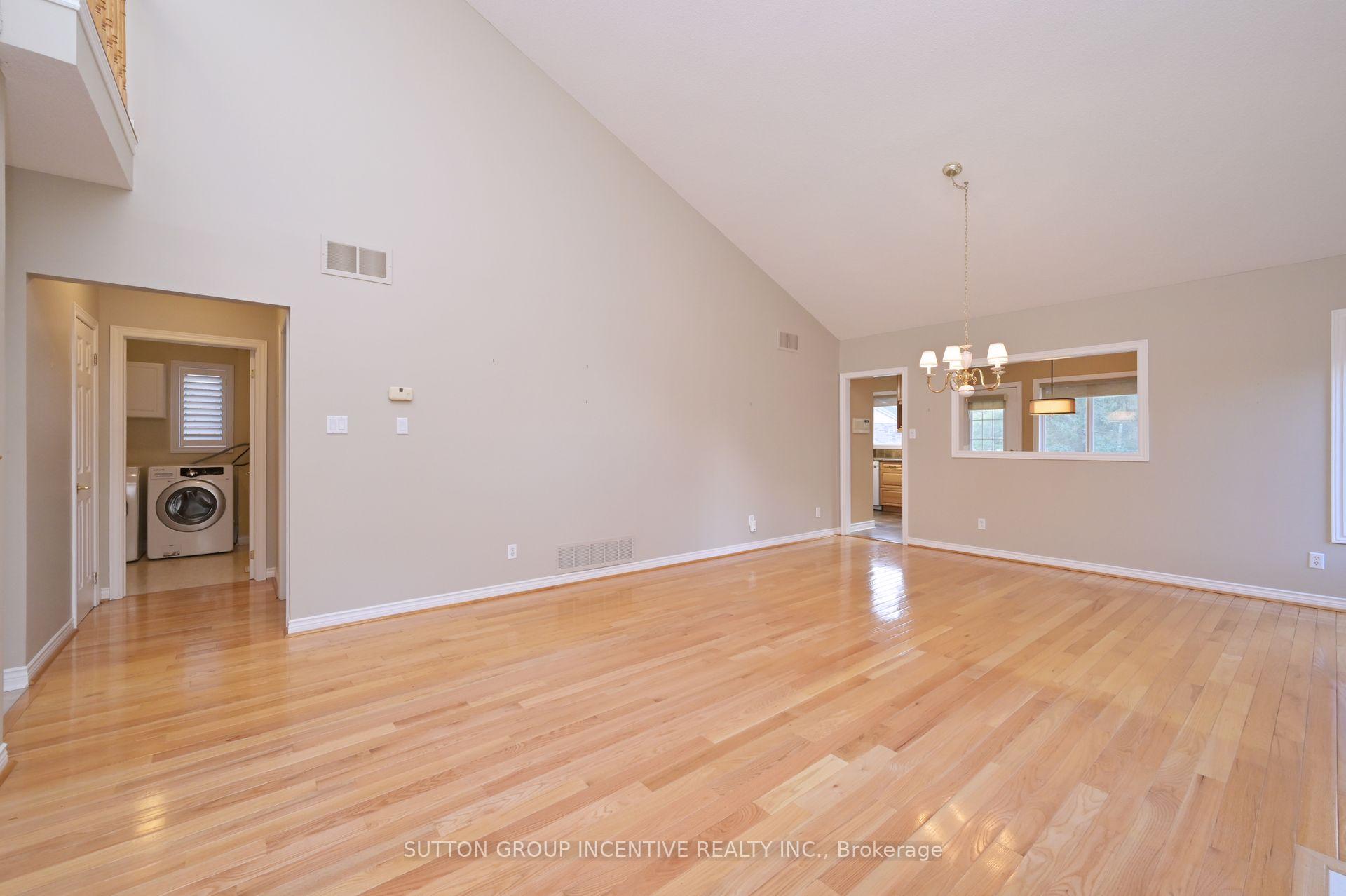 Photo 7 of 7 Belair Place, New Tecumseth, Rural New Tecumseth — HOMEH