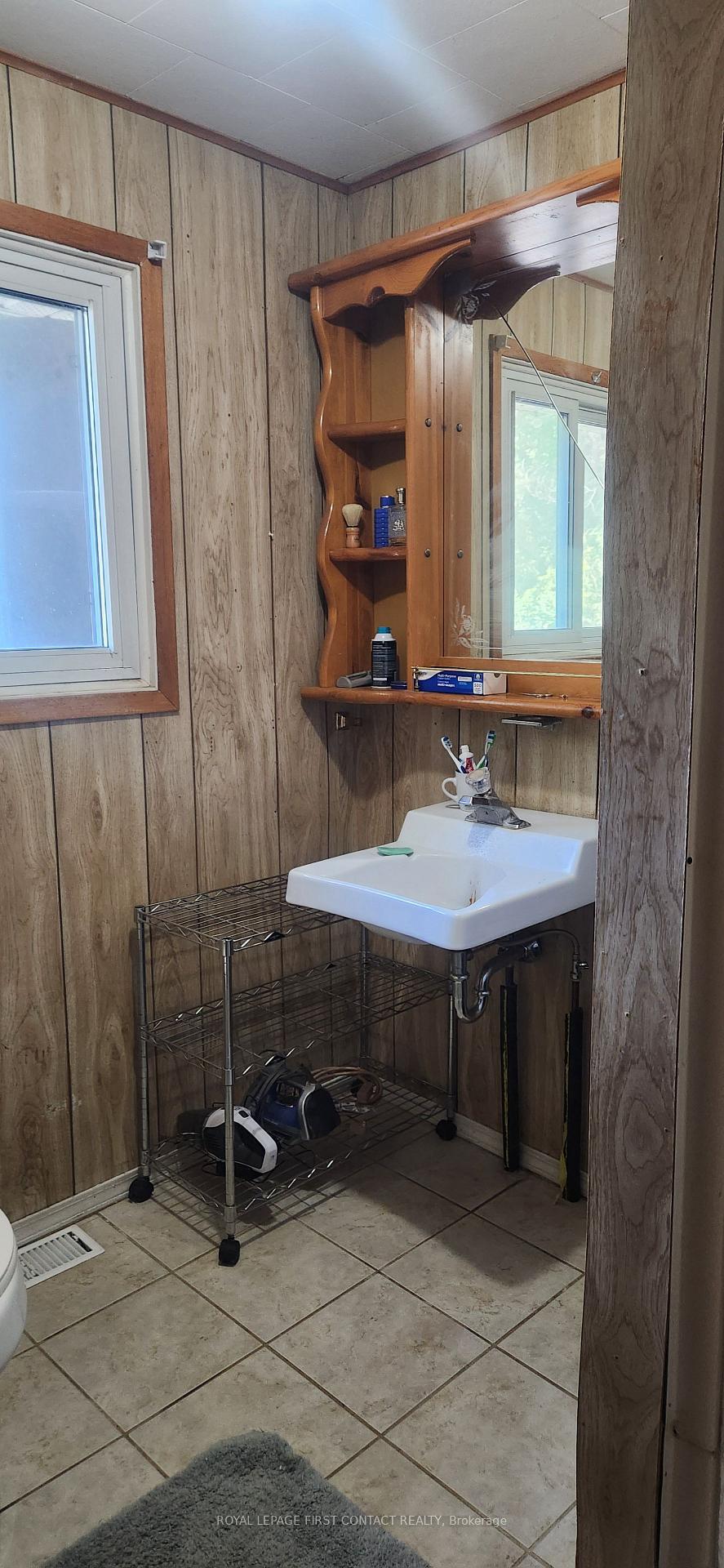Photo 9 of 5321 Eighth Line, Essa, Rural Essa — HOMEH