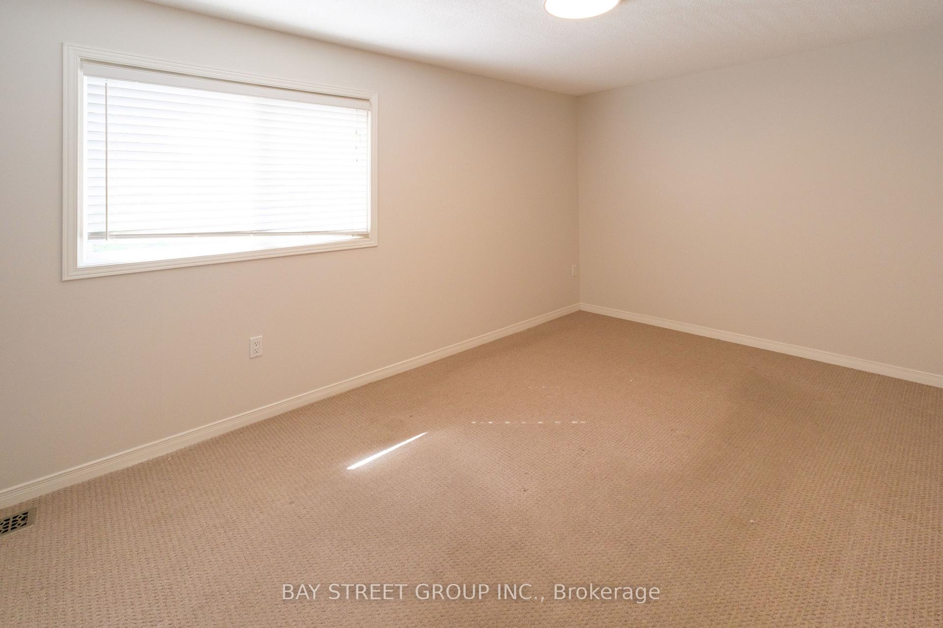 Photo 6 of Unit 41, 610 Barton Street, Hamilton, Stoney Creek — HOMEH
