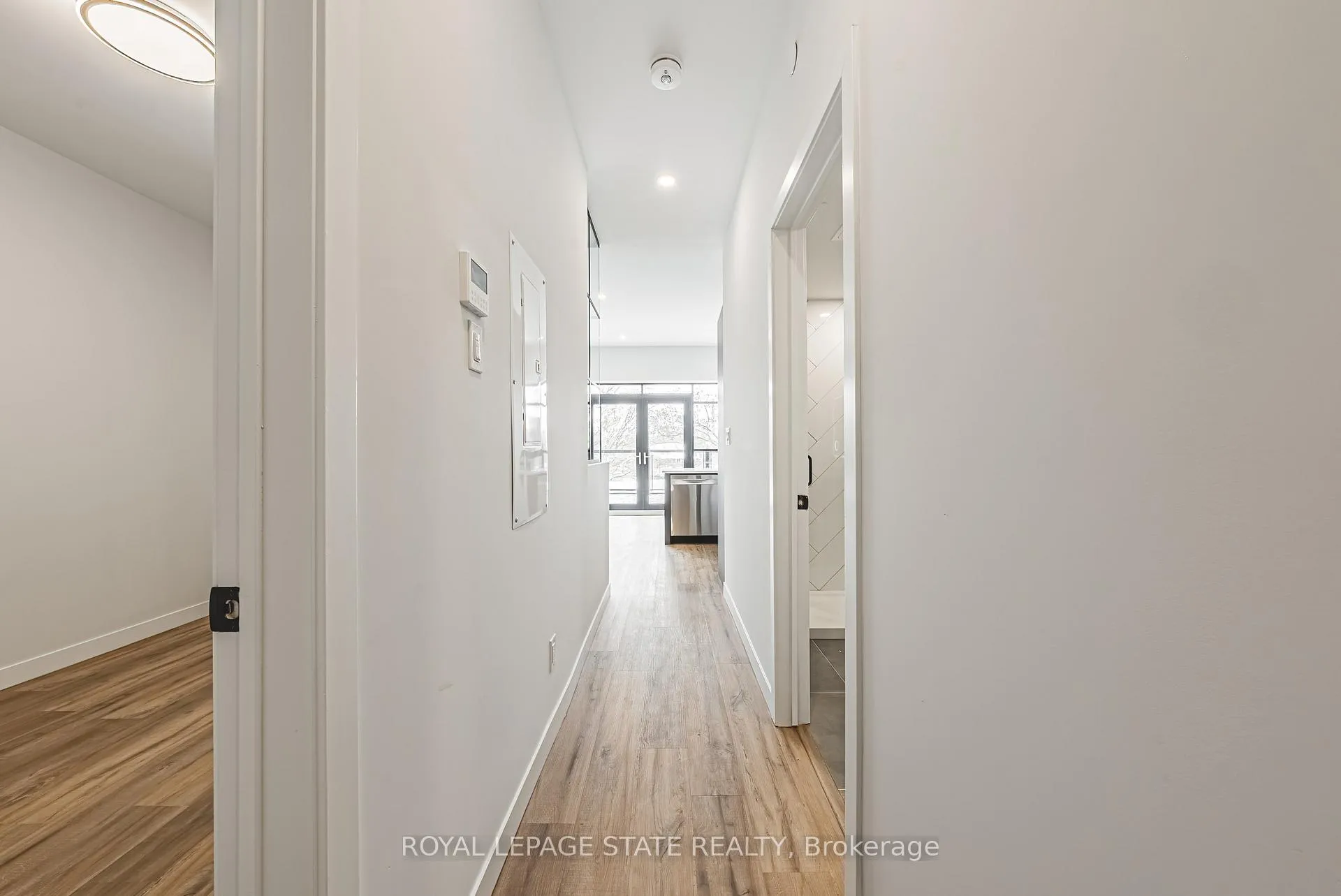 Photo 4 of Unit 305, 555 Sanatorium Road, Hamilton, Mountview — HOMEH