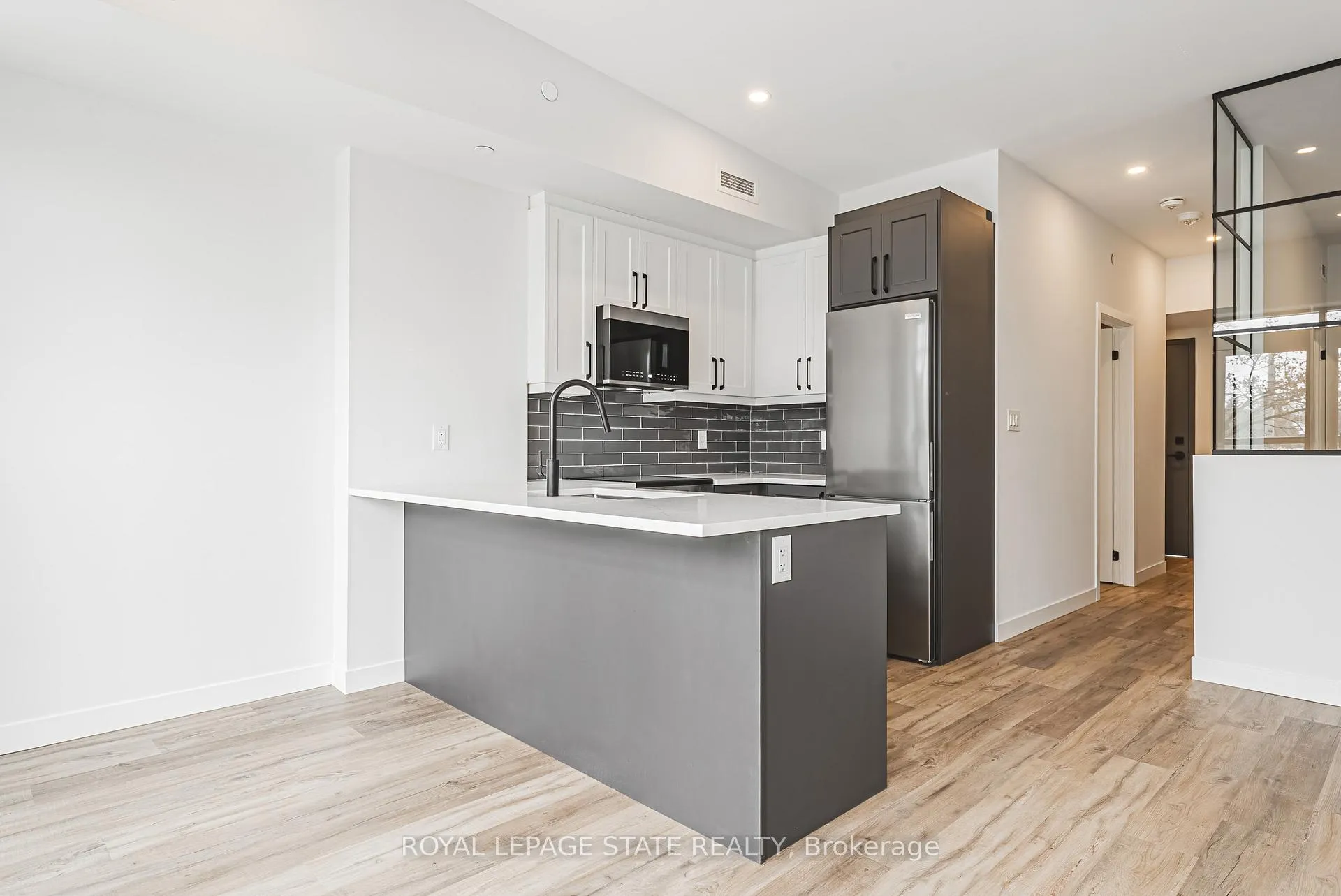 Photo 7 of Unit 305, 555 Sanatorium Road, Hamilton, Mountview — HOMEH
